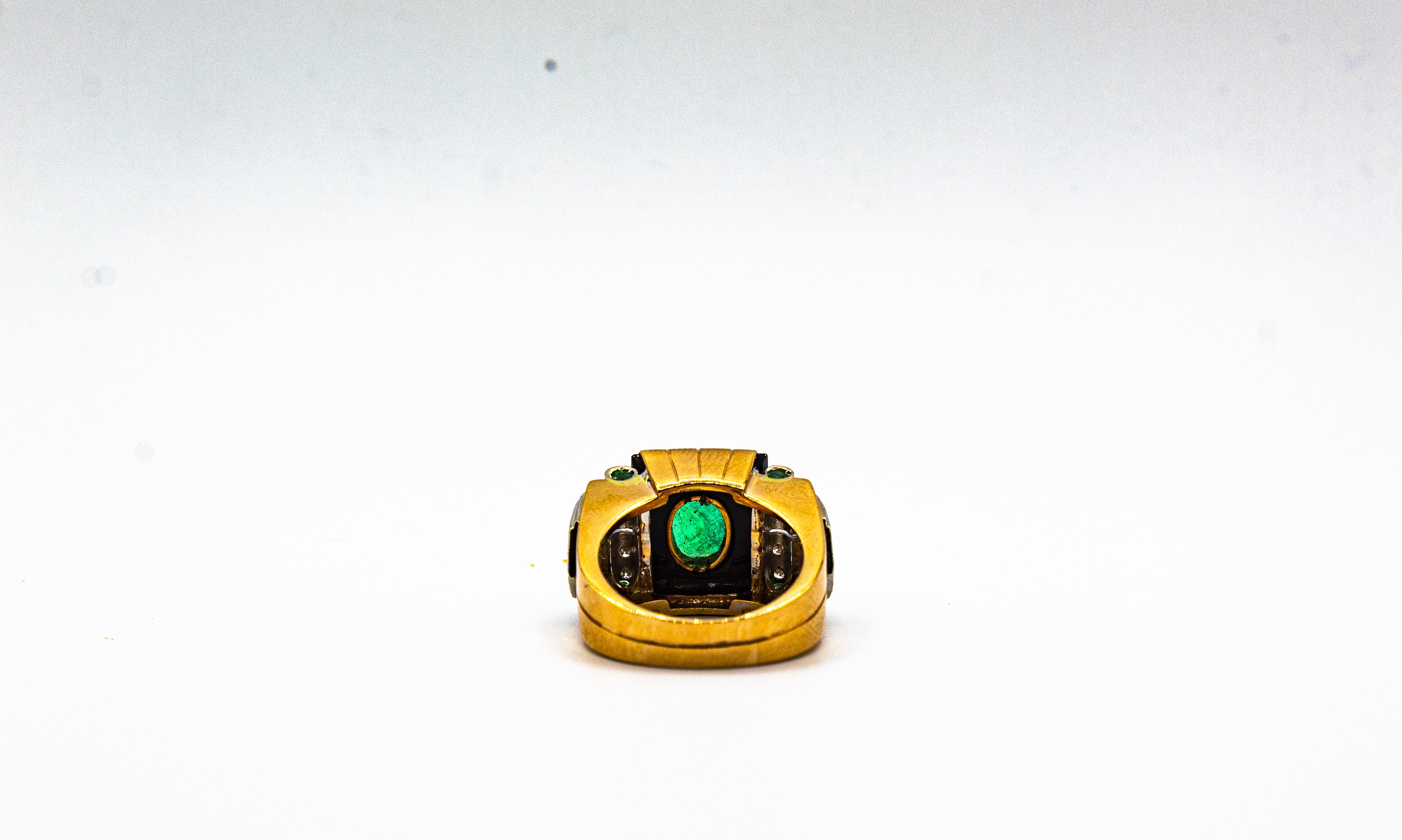 Art Deco Style 2.38 Carat White Diamond Emerald Onyx Yellow Gold Cocktail Ring For Sale 4