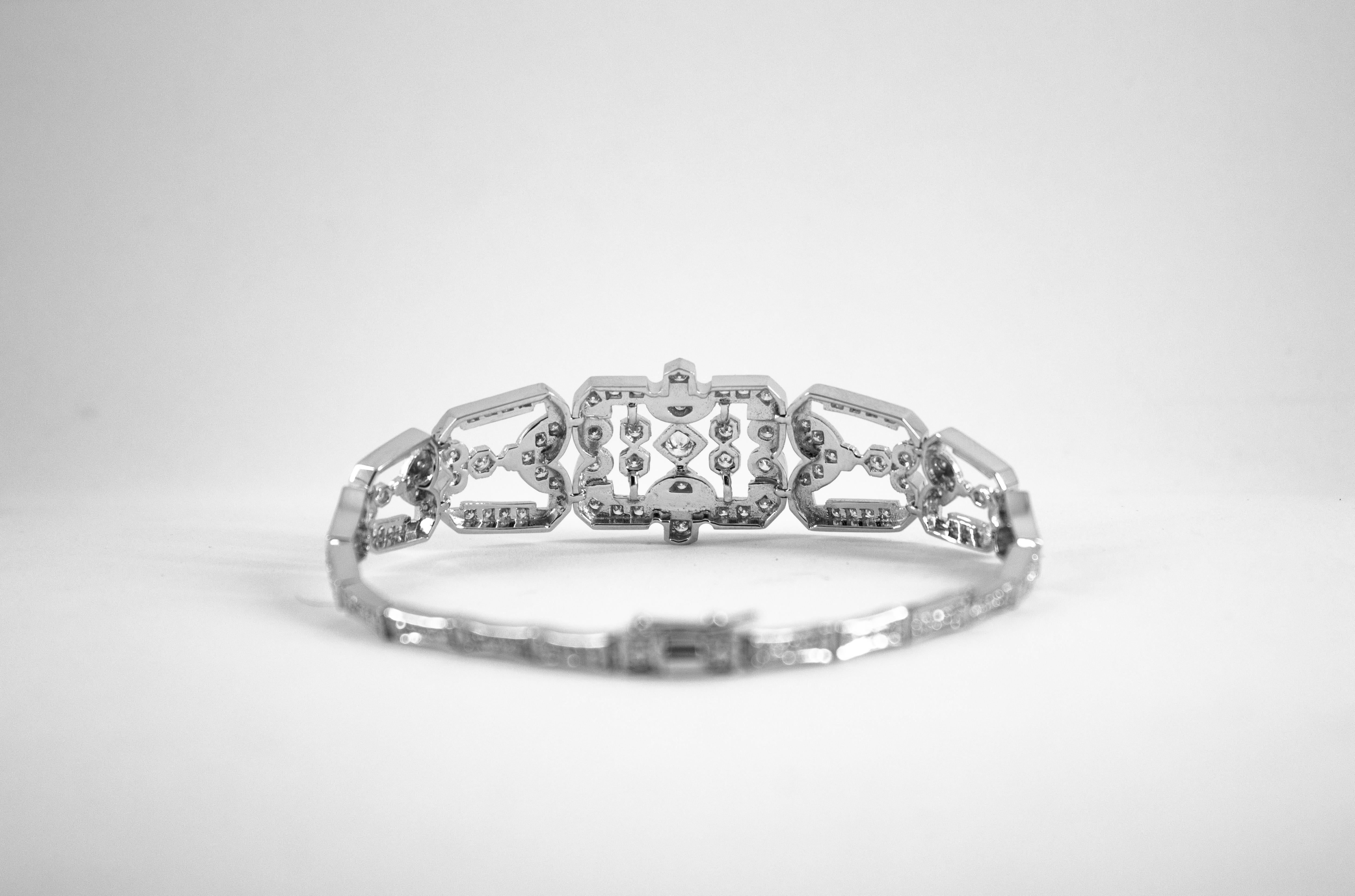 Weißgold-Armband im Art-déco-Stil mit 2,40 Karat Diamanten im Rundschliff im Angebot 8