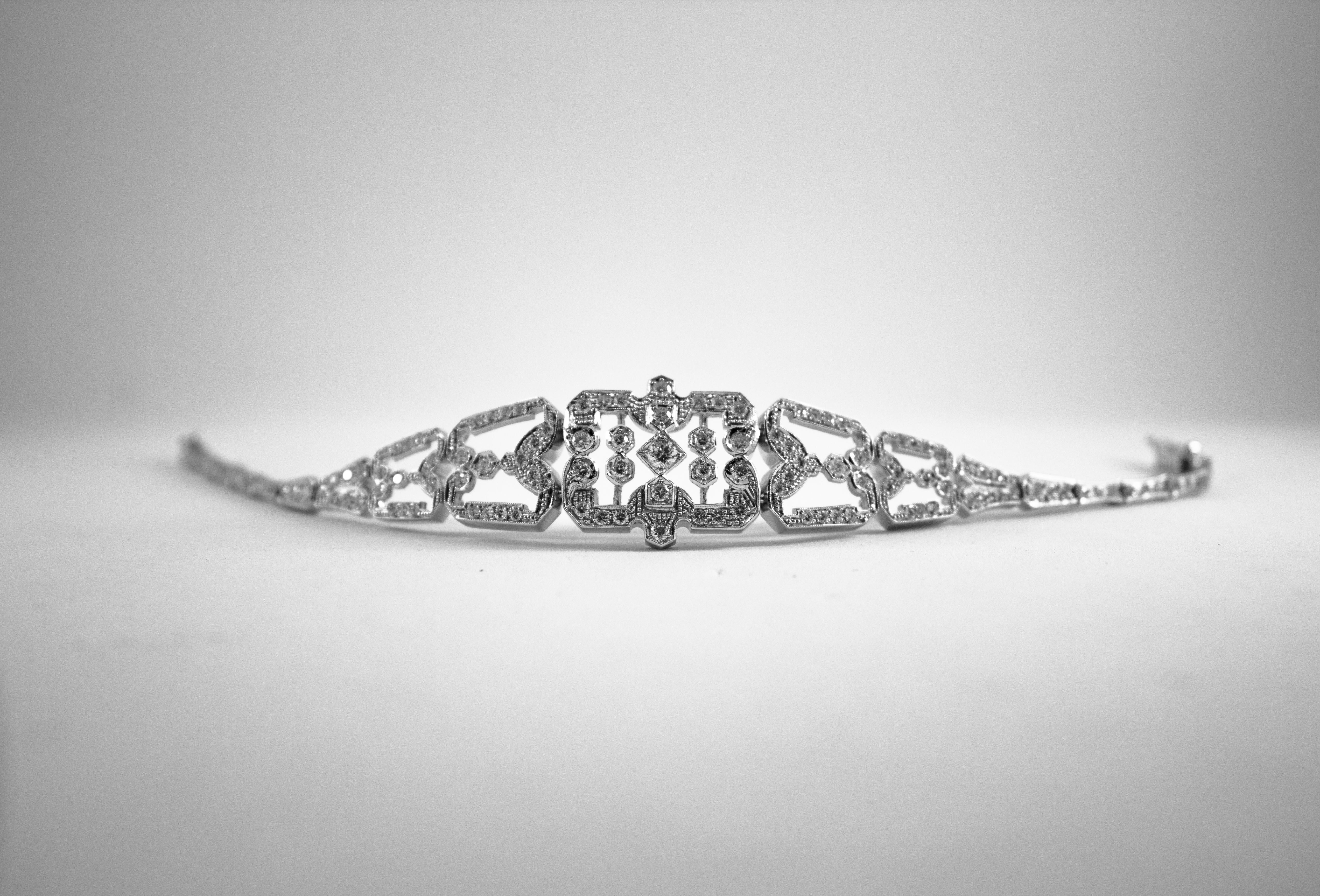Women's or Men's Art Deco Style 2.40 Carat White Modern Round Cut Diamond White Gold Bracelet