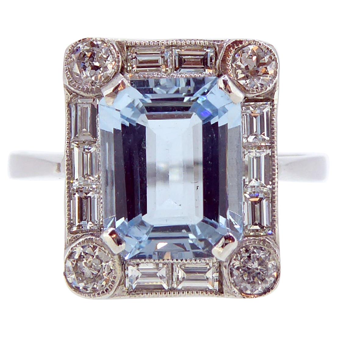 Art Deco Style 2.50 Carat Aquamarine and Diamond Ring