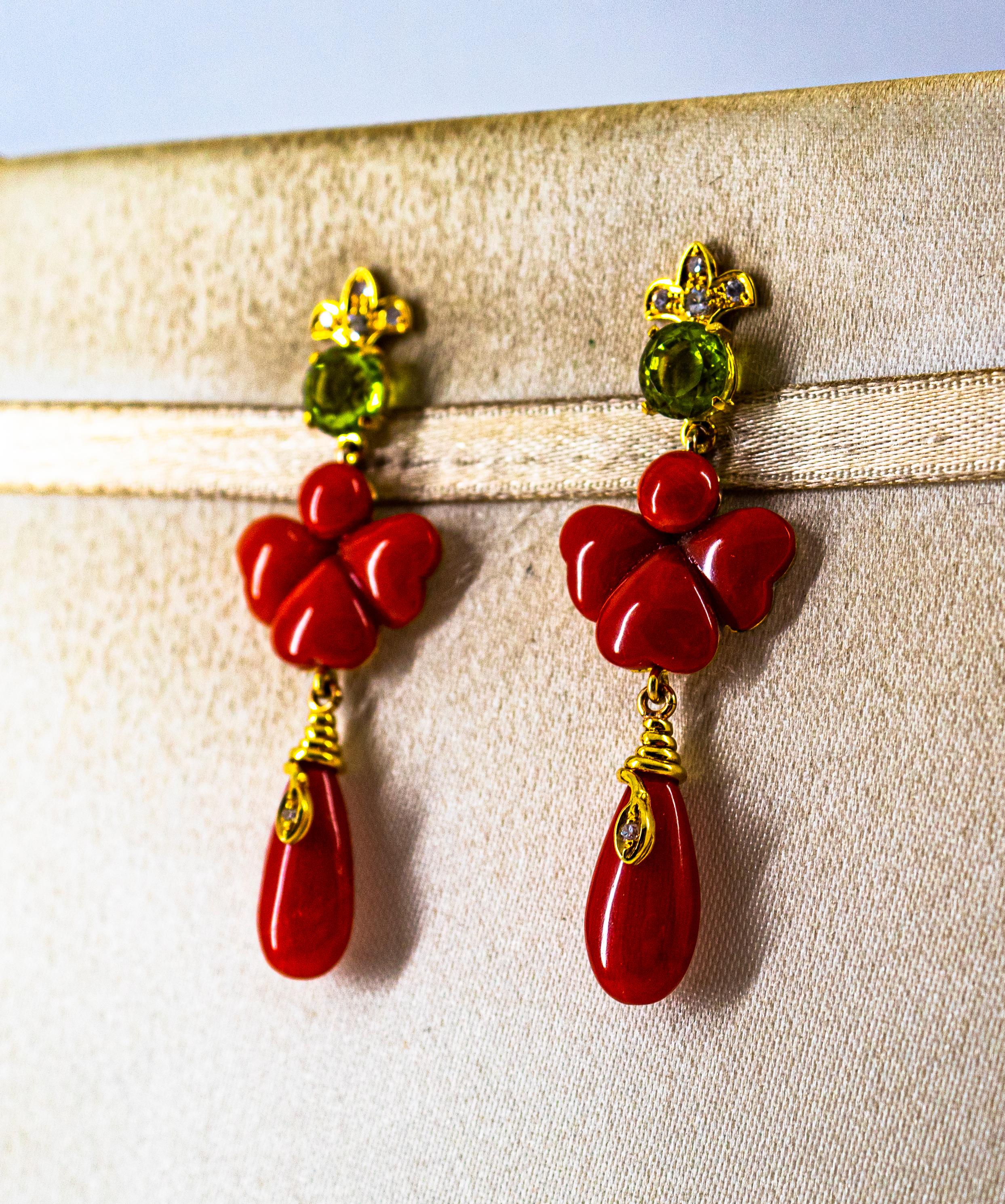 Art Deco Style 2.56 Carat White Diamond Peridot Red Coral Yellow Gold Earrings In New Condition In Naples, IT