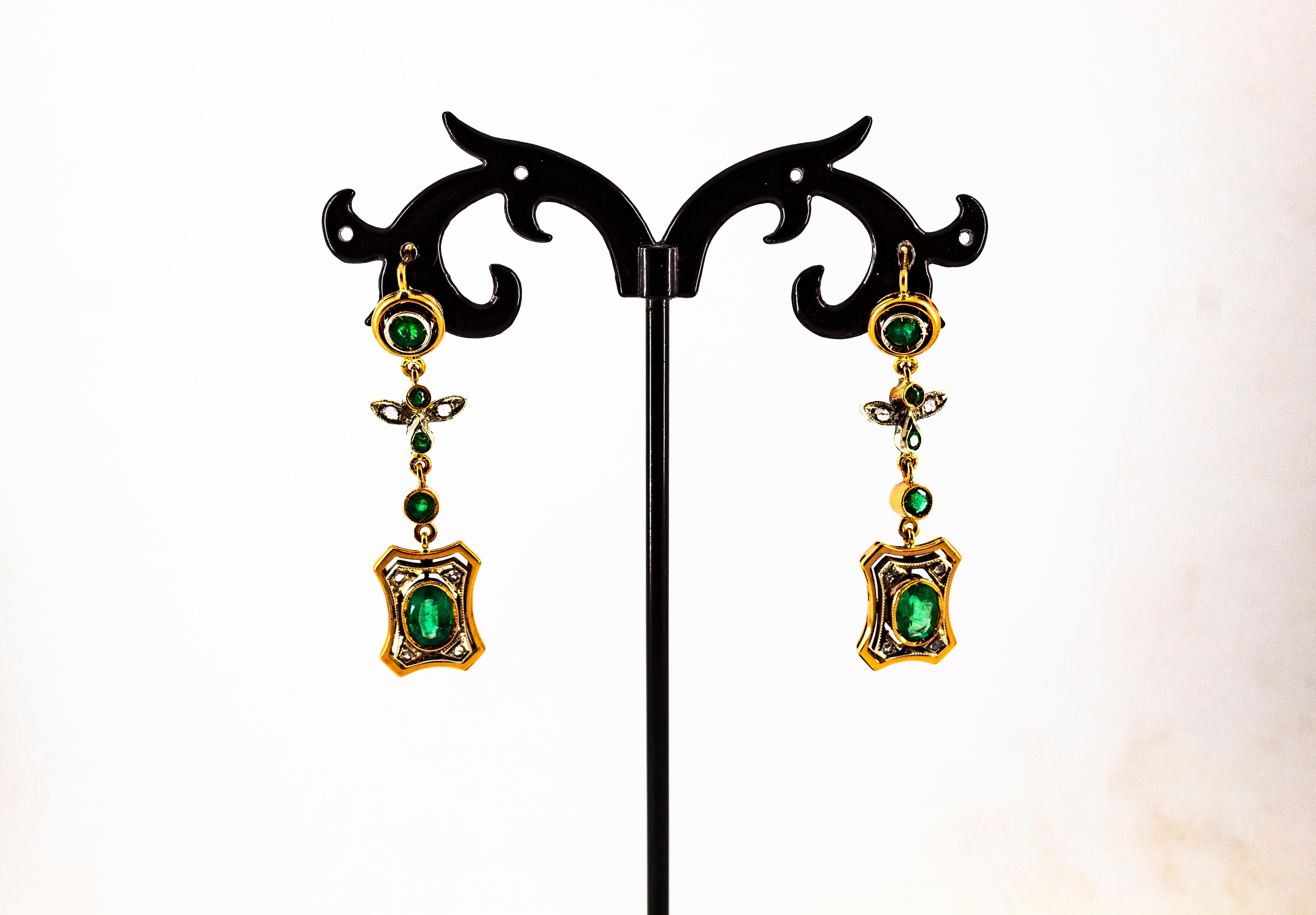 Boucles d'oreilles en or jaune de style Art déco avec diamants blancs taille rose de 2,60 carats et émeraudes en vente 6