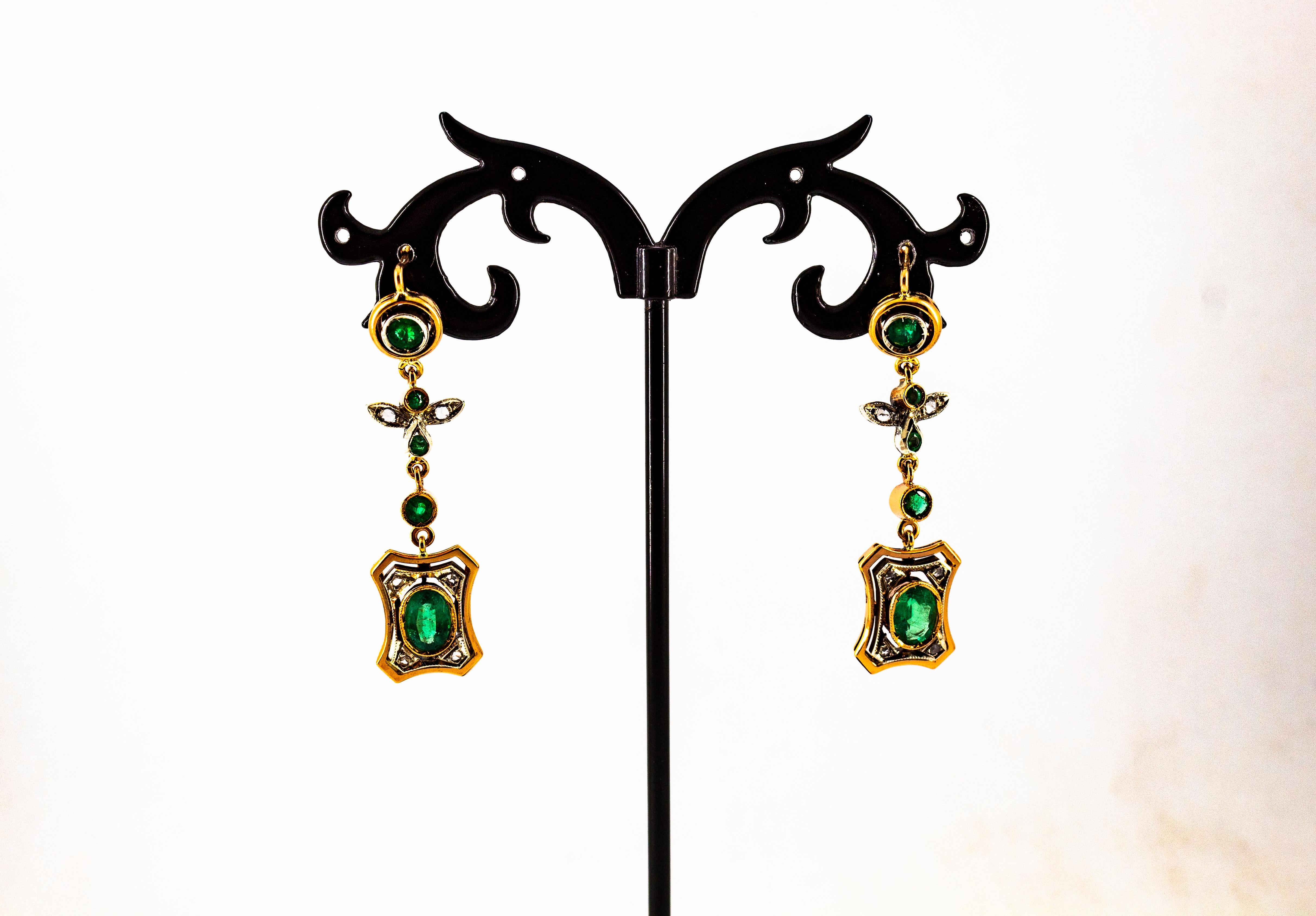 Boucles d'oreilles en or jaune de style Art déco avec diamants blancs taille rose de 2,60 carats et émeraudes en vente 7