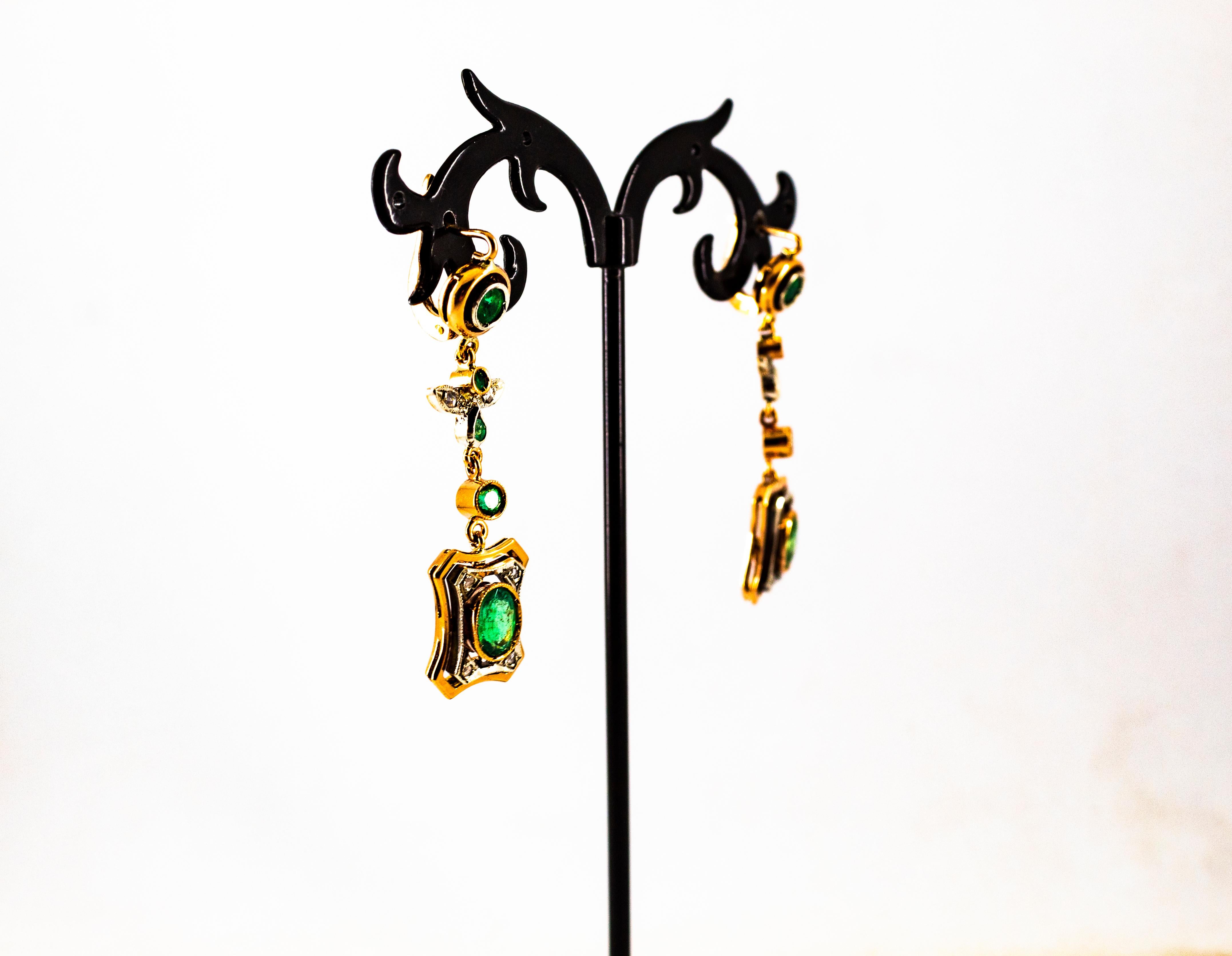 Boucles d'oreilles en or jaune de style Art déco avec diamants blancs taille rose de 2,60 carats et émeraudes en vente 8