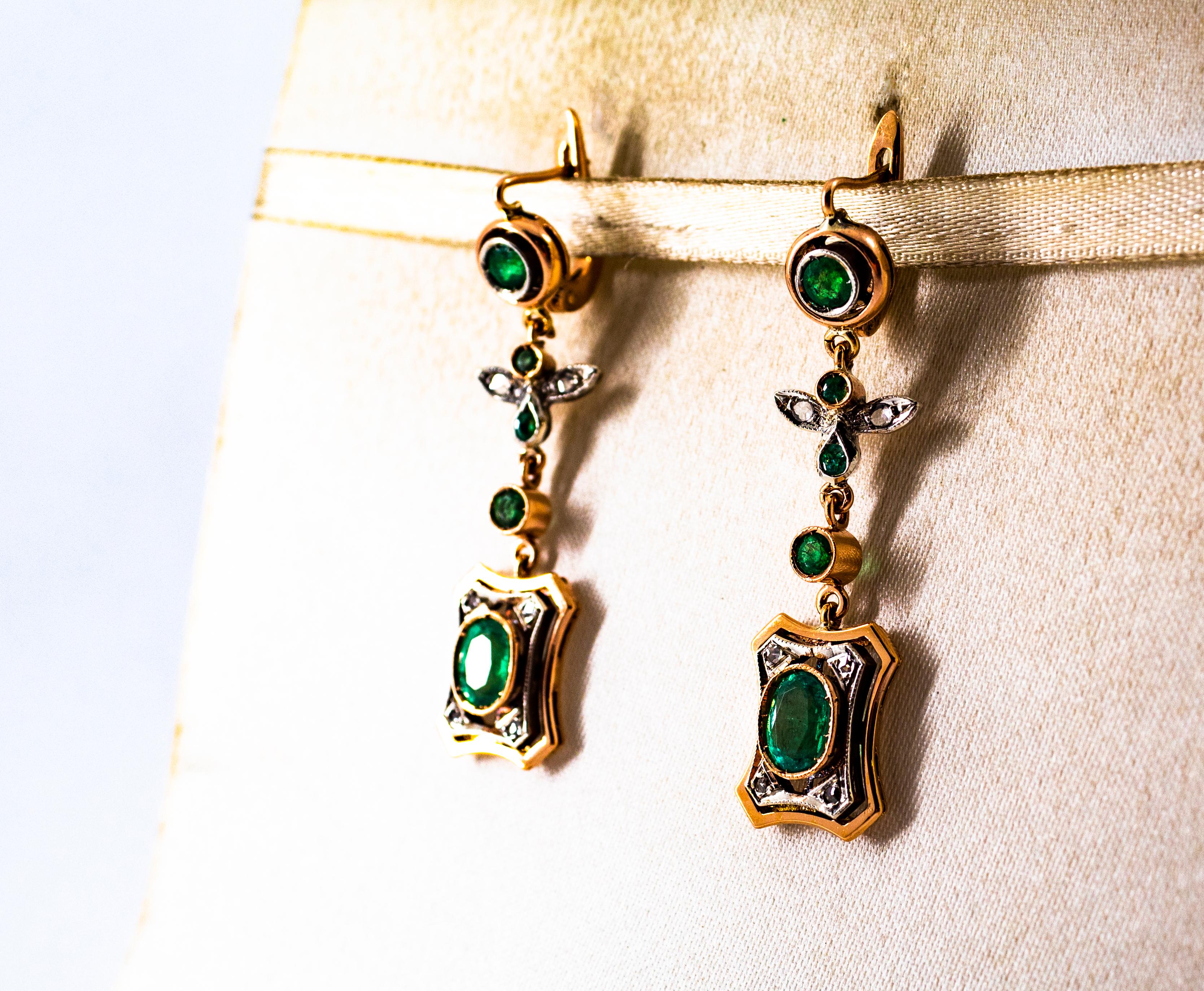 Boucles d'oreilles en or jaune de style Art déco avec diamants blancs taille rose de 2,60 carats et émeraudes en vente 4