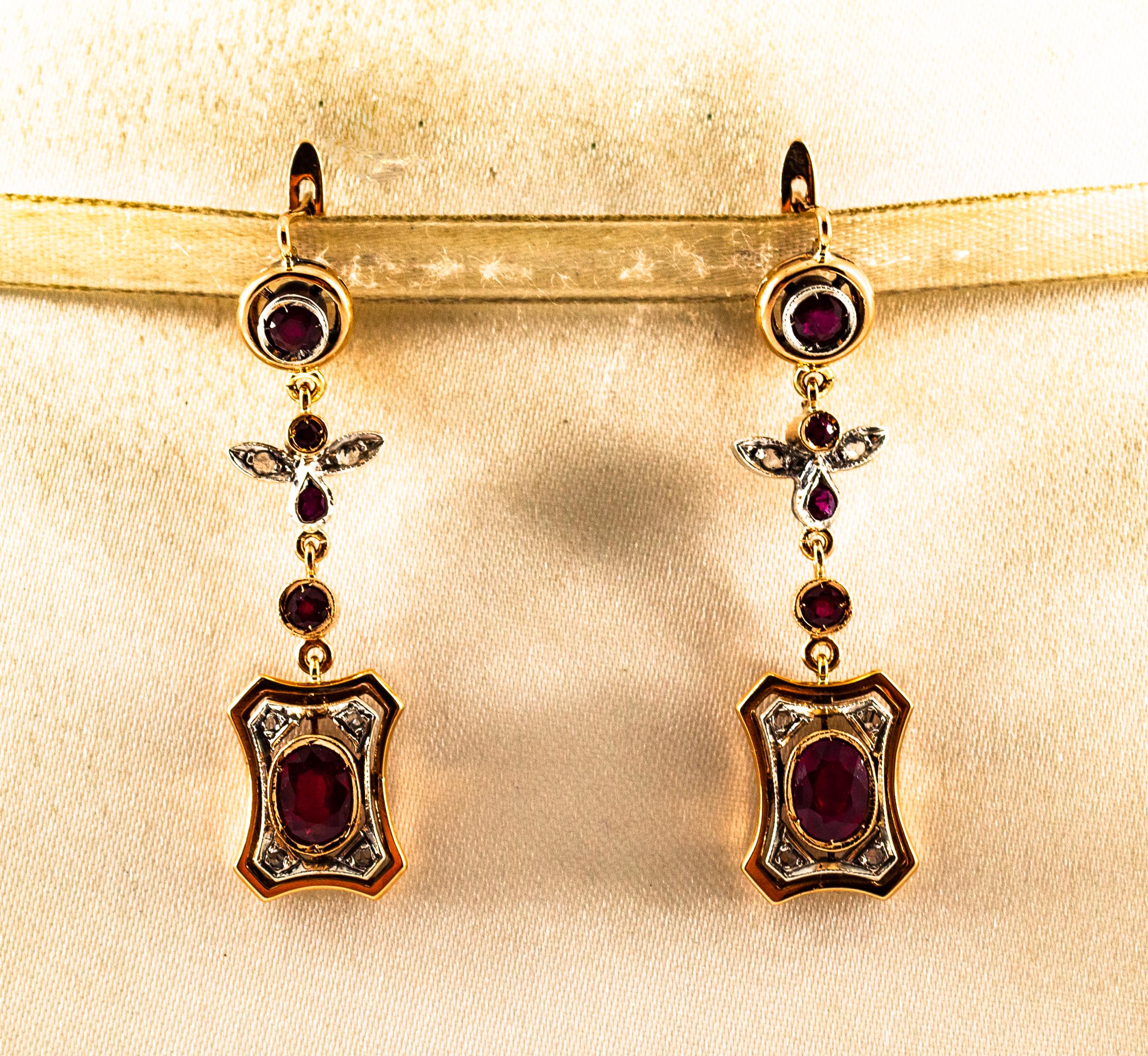 Boucles d'oreilles en goutte de style Art déco en or jaune avec rubis et diamants blancs taille rose de 2,60 carats Neuf - En vente à Naples, IT