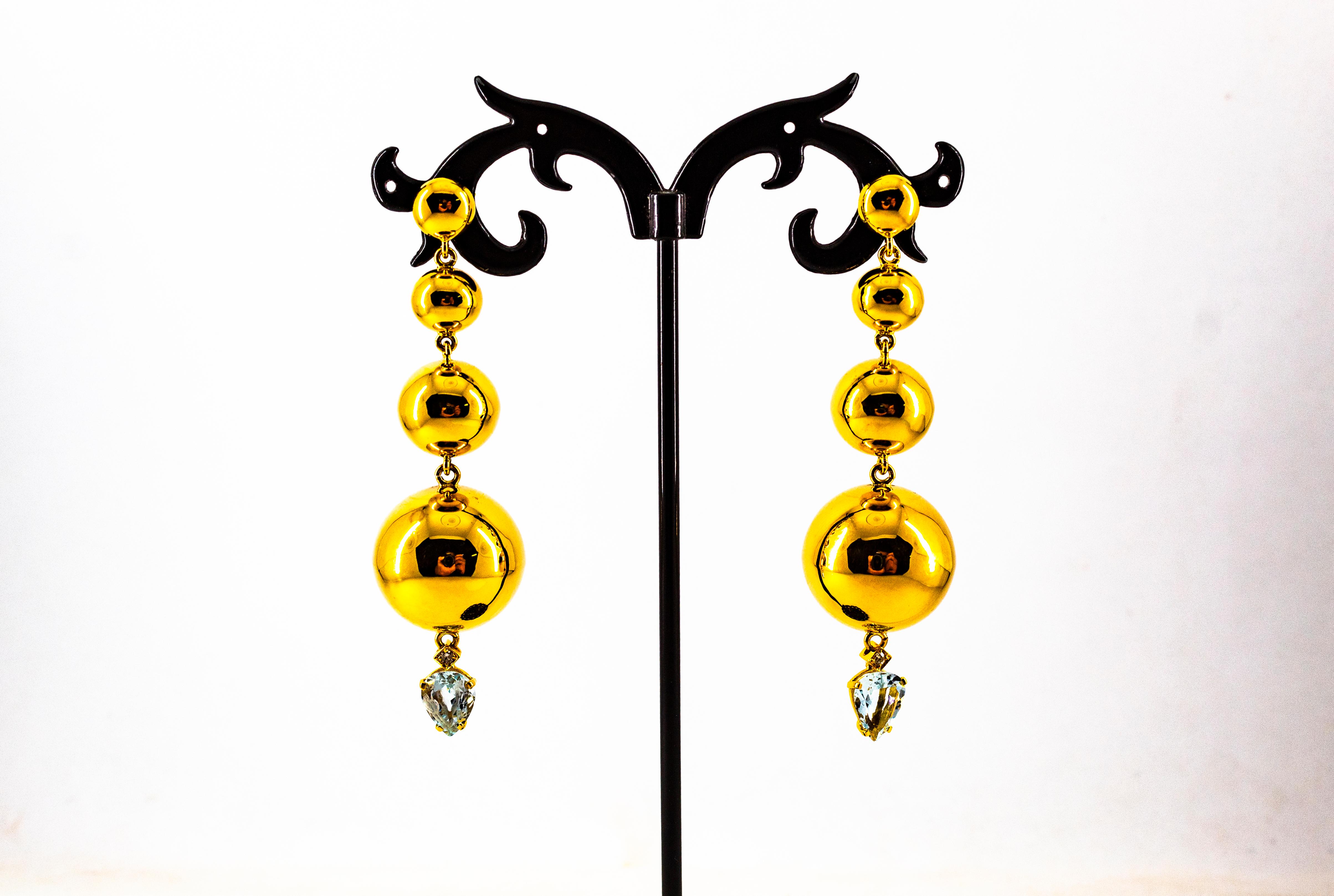 Boucles d'oreilles en or jaune Art déco 2.85 carats diamant blanc aigue-marine en vente 5