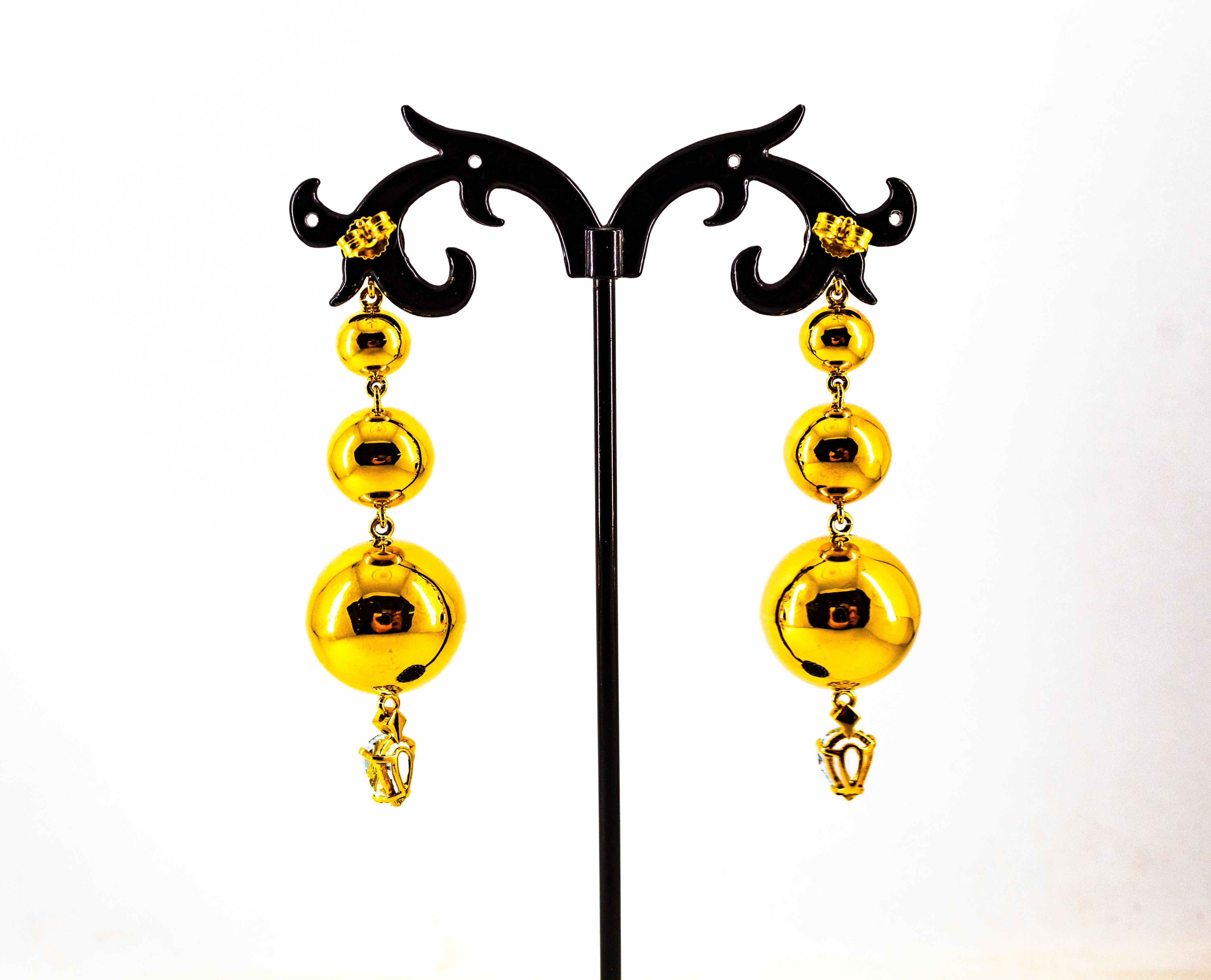 Boucles d'oreilles en or jaune Art déco 2.85 carats diamant blanc aigue-marine en vente 7