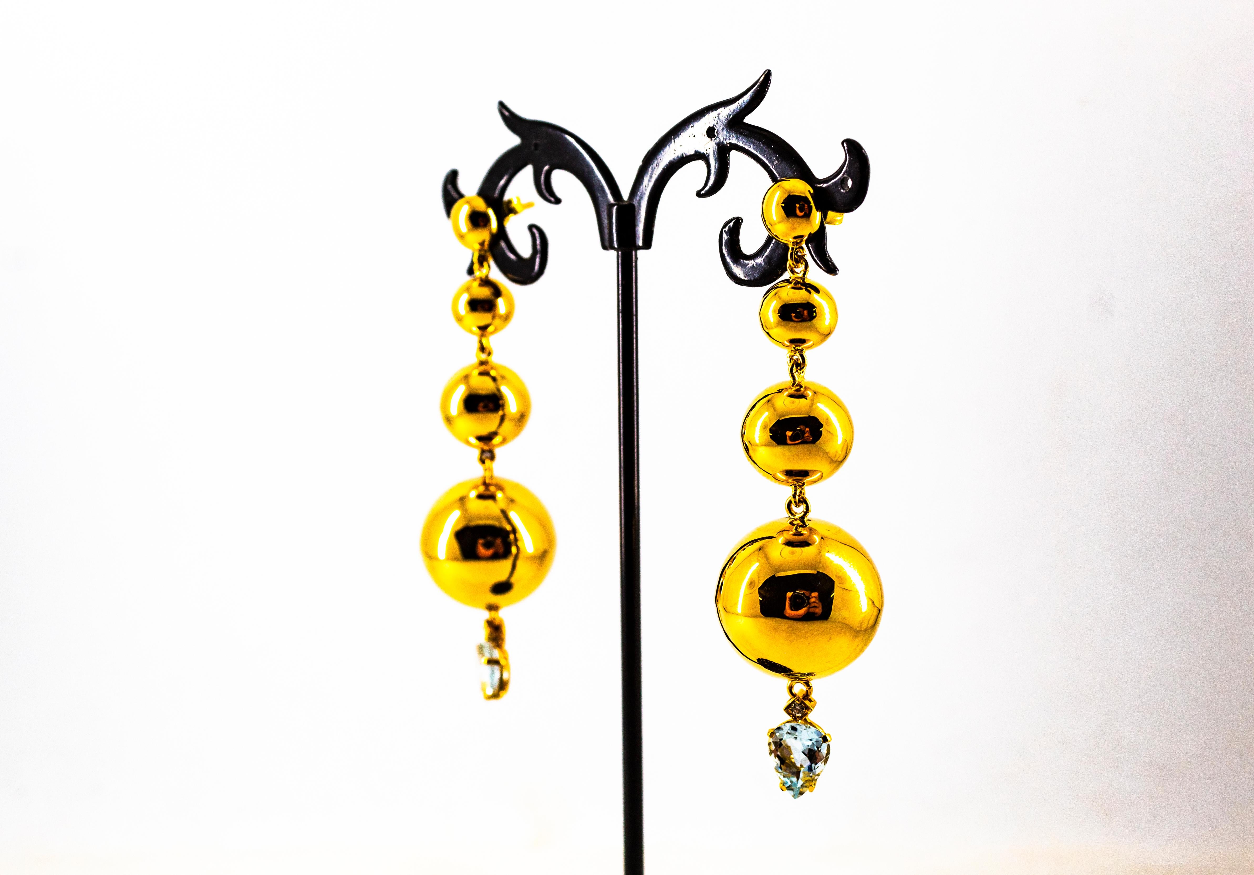 Boucles d'oreilles en or jaune Art déco 2.85 carats diamant blanc aigue-marine en vente 8
