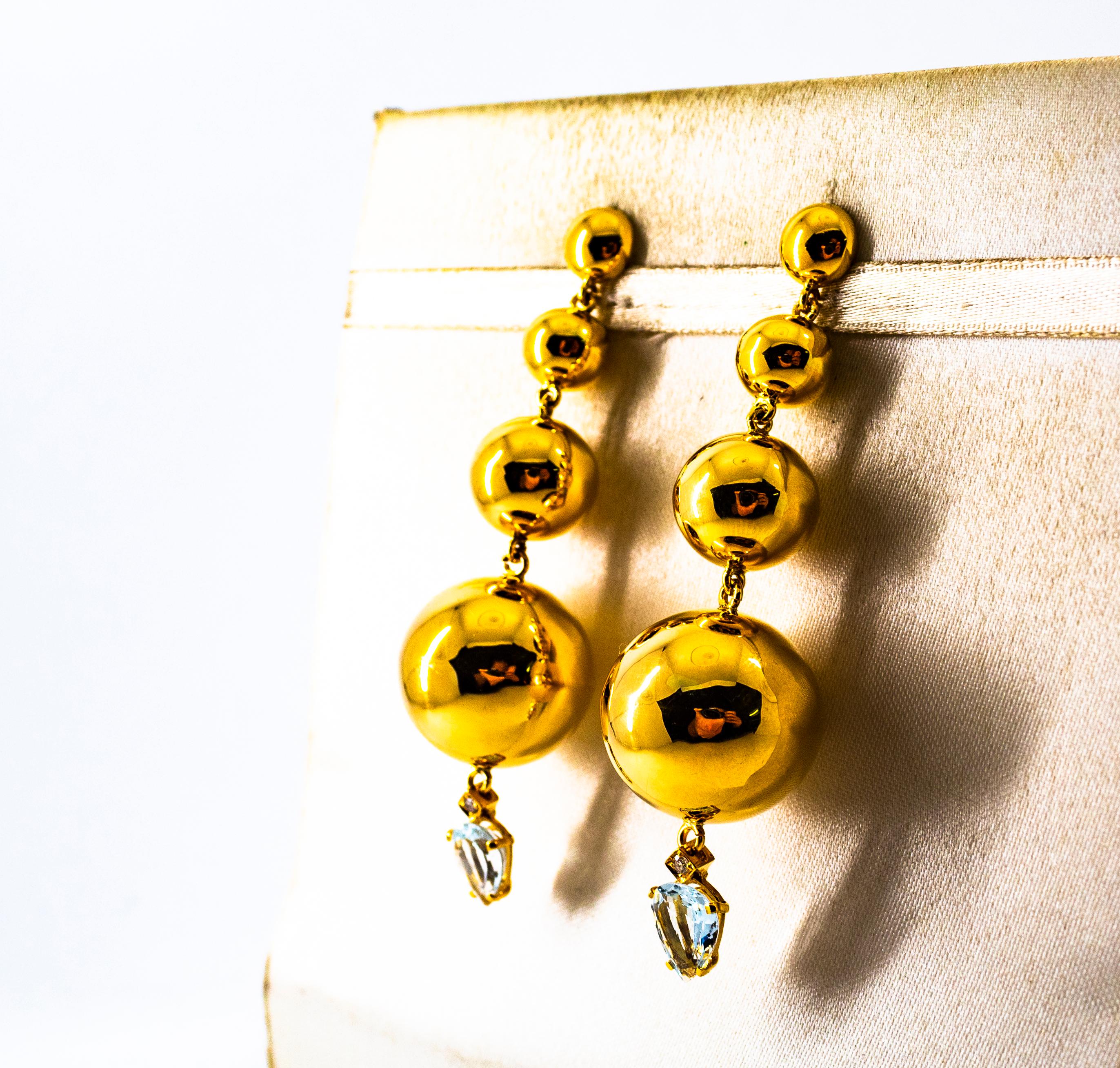 Boucles d'oreilles en or jaune Art déco 2.85 carats diamant blanc aigue-marine en vente 2