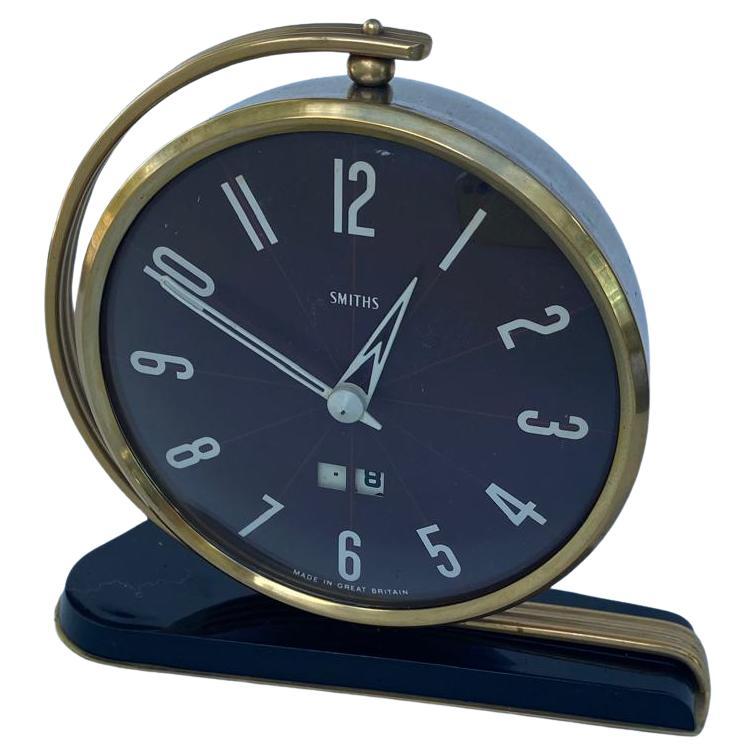 Art Deco Style 30 hr table clock By Smiths , c1930 In Good Condition For Sale In Devon, England