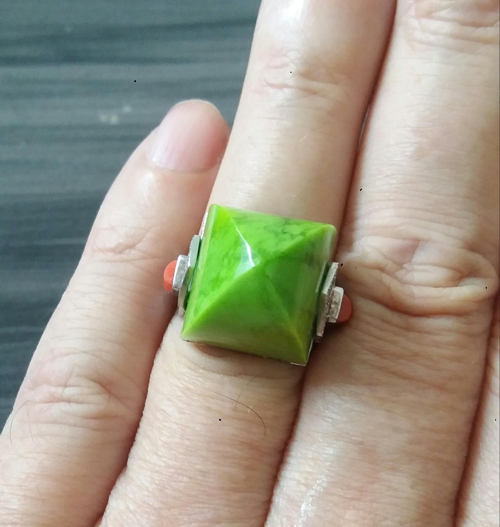 Art Deco Style  31 Carat Green Turquoise Pyramid 14K Gold Diamonds Cocktail Ring For Sale 11