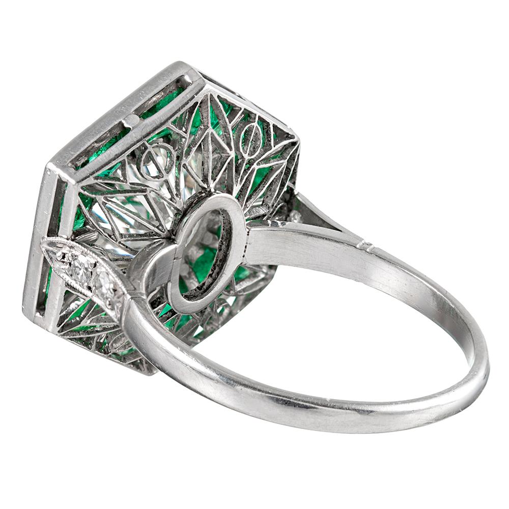 Art Deco Style 3.24 Carat Diamond Ring with Emerald Trim In Good Condition In Carmel-by-the-Sea, CA