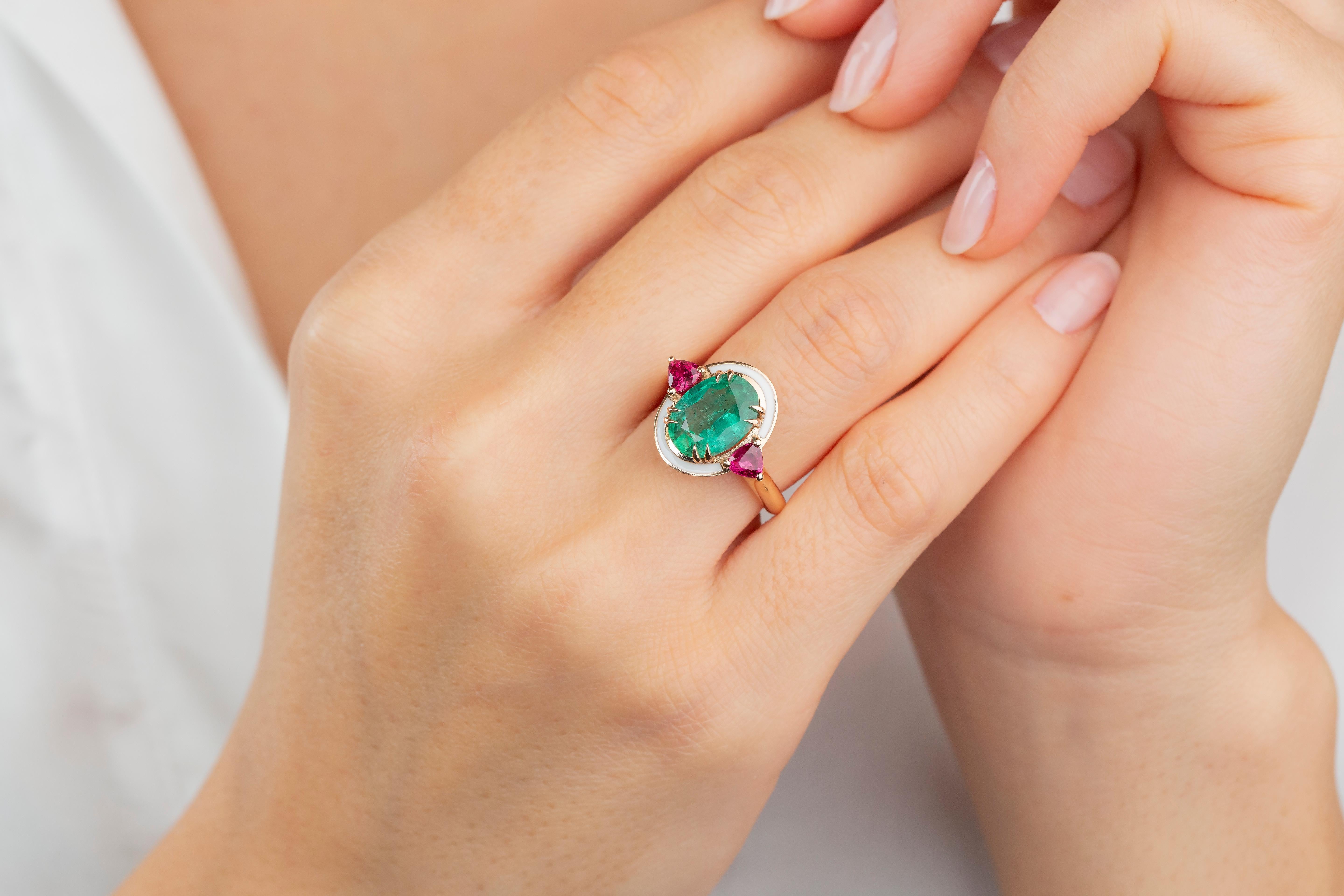 For Sale:  Art Deco Style 3.30 Ct Emerald and Ruby 14K Gold Cocktail Ring 4