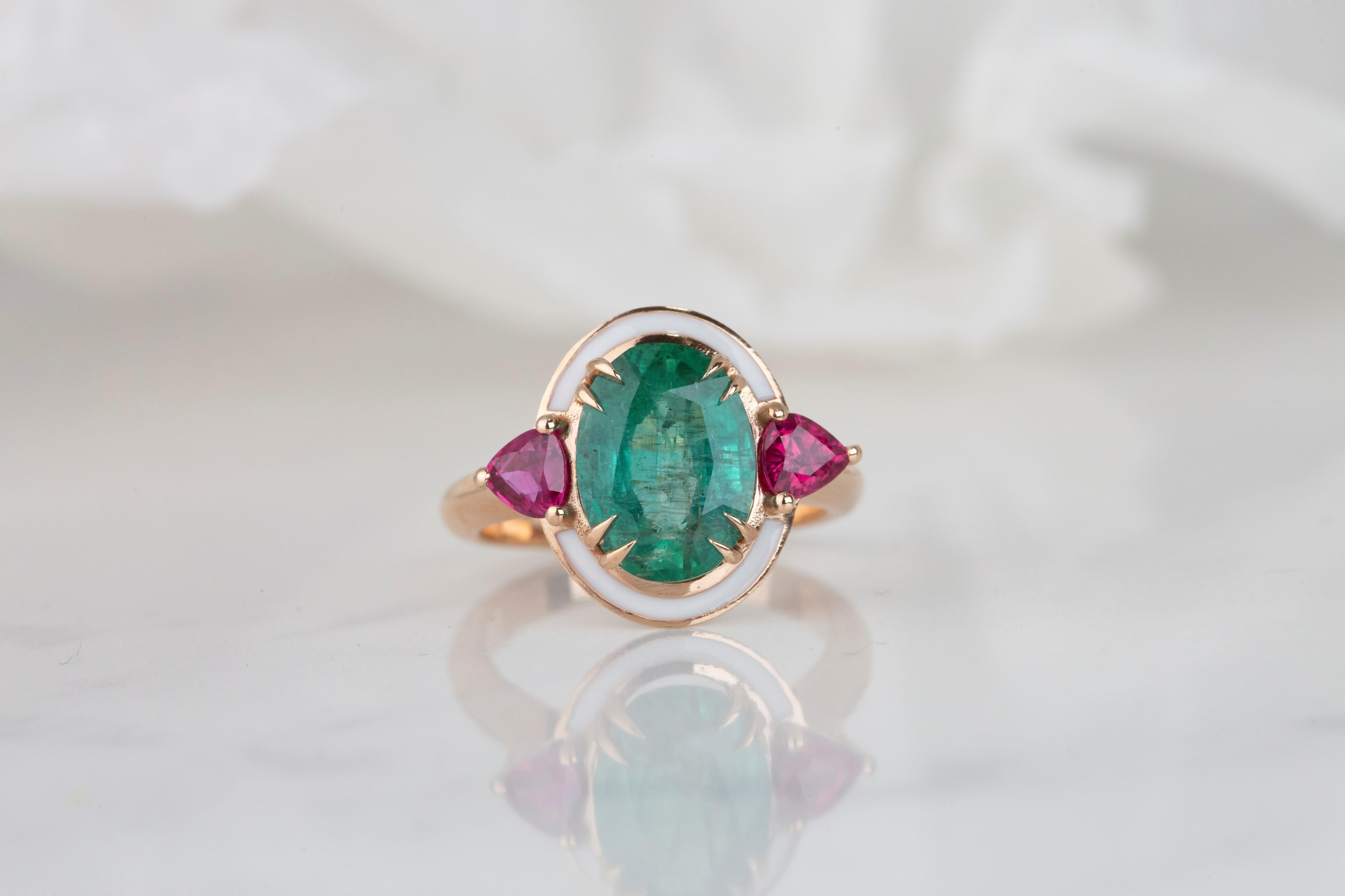 For Sale:  Art Deco Style 3.30 Ct Emerald and Ruby 14K Gold Cocktail Ring 6