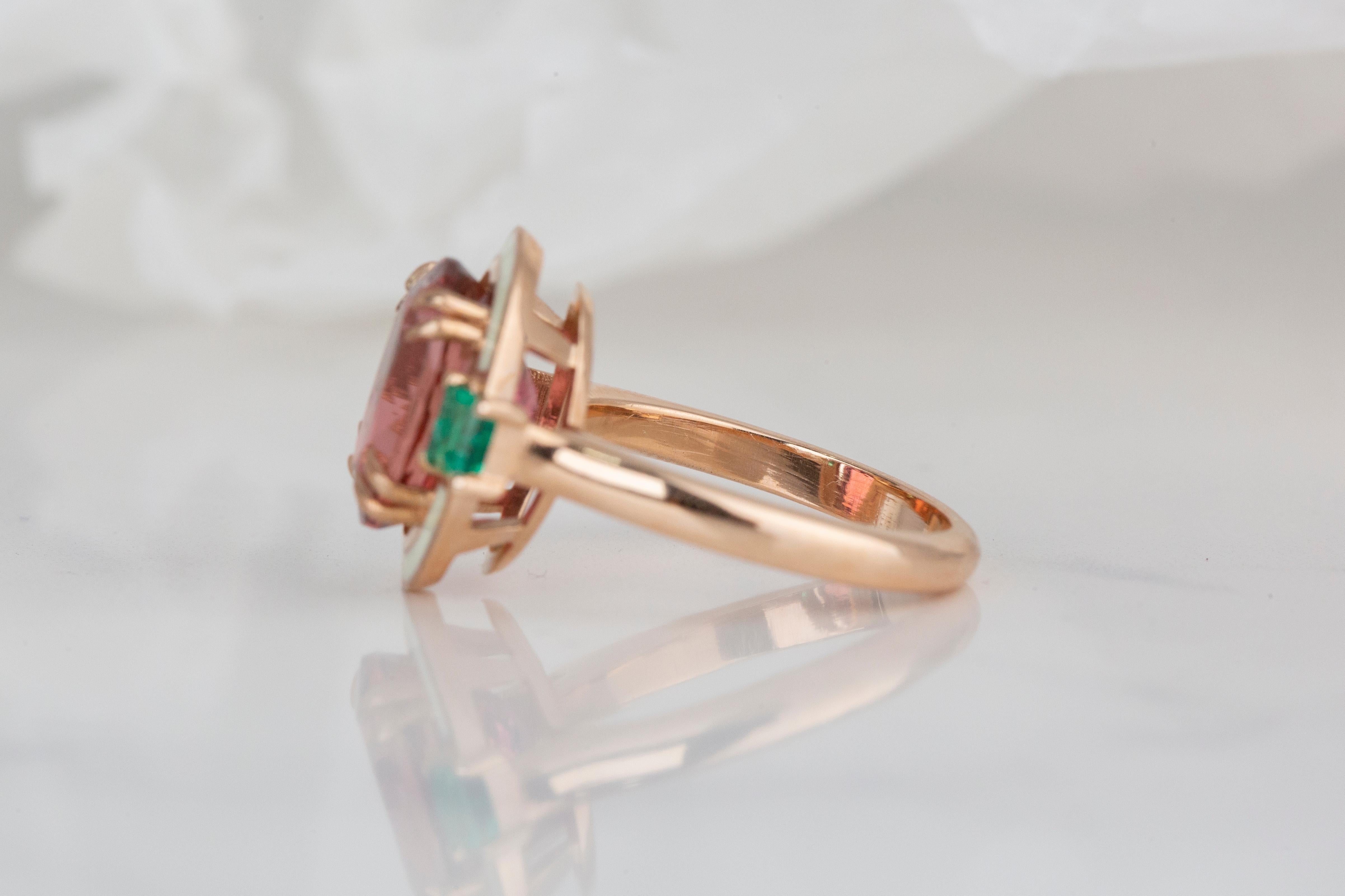 For Sale:  Art Deco Style 3.30 Ct Tourmaline and Emerald 14K Gold Cocktail Ring 8