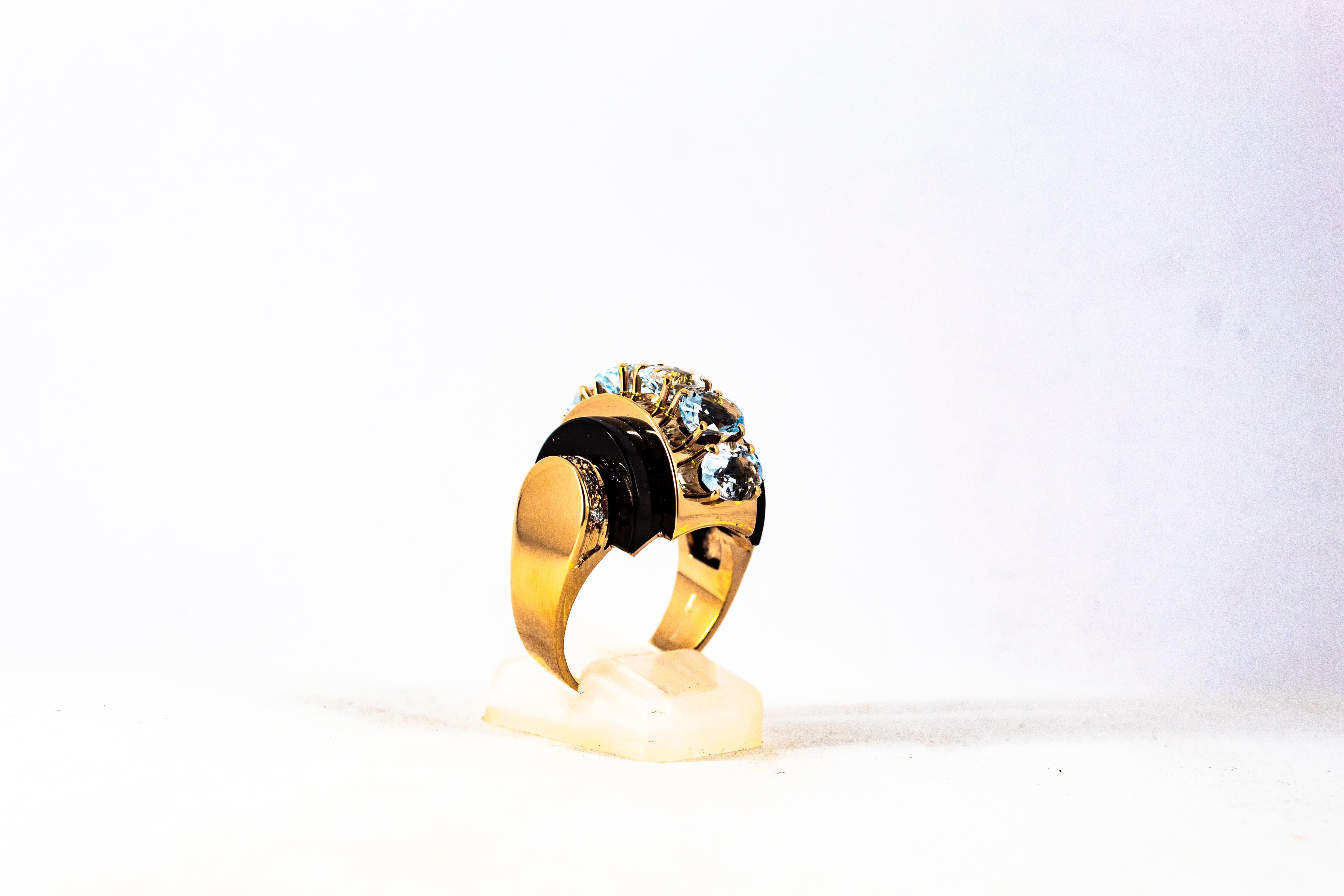 Art Deco Style 3.55 Carat White Diamond Aquamarine Onyx Yellow Gold Ring For Sale 4