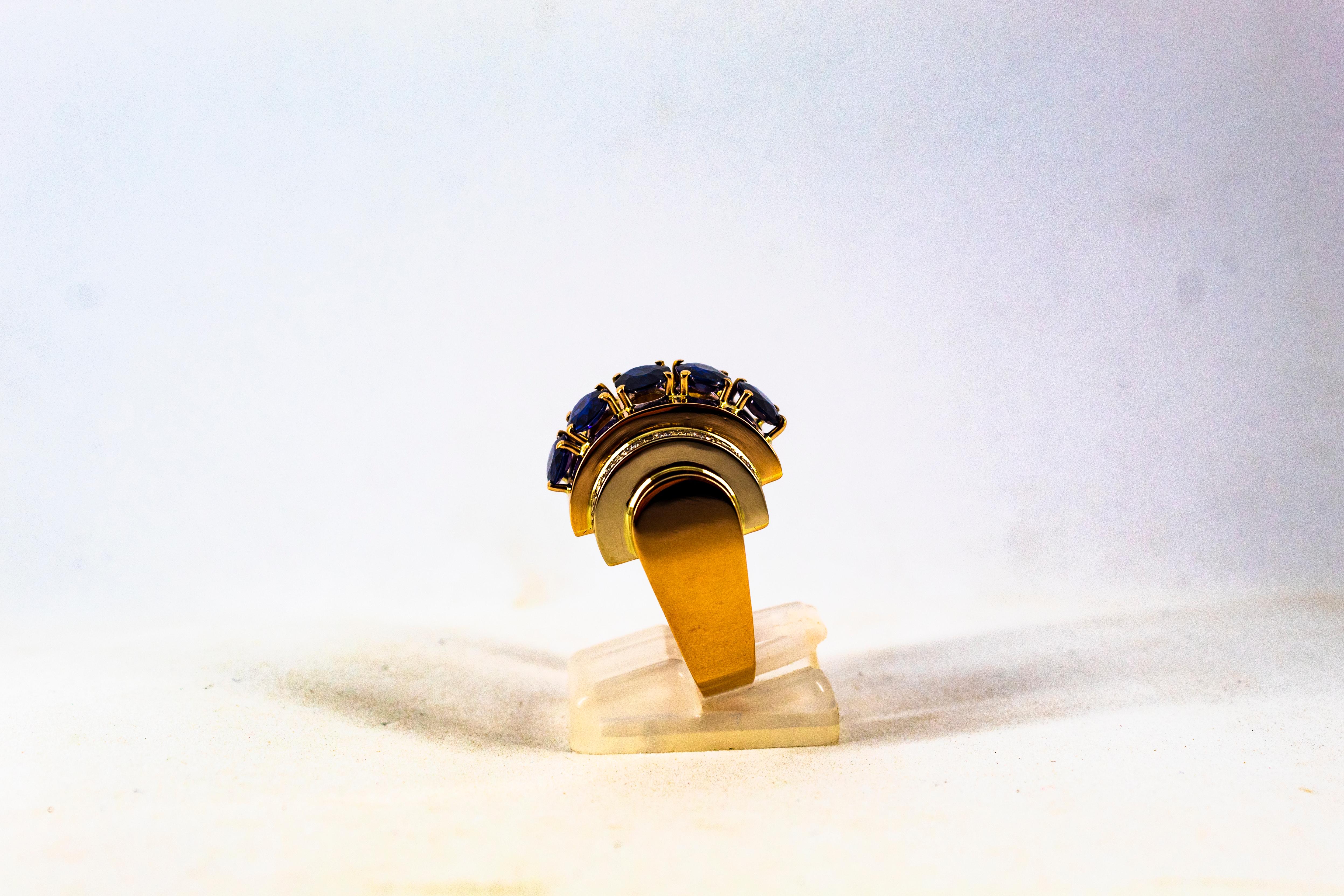 Art Deco Style 3.80 Carat White Diamond Blue Sapphire Yellow Gold Cocktail Ring For Sale 1