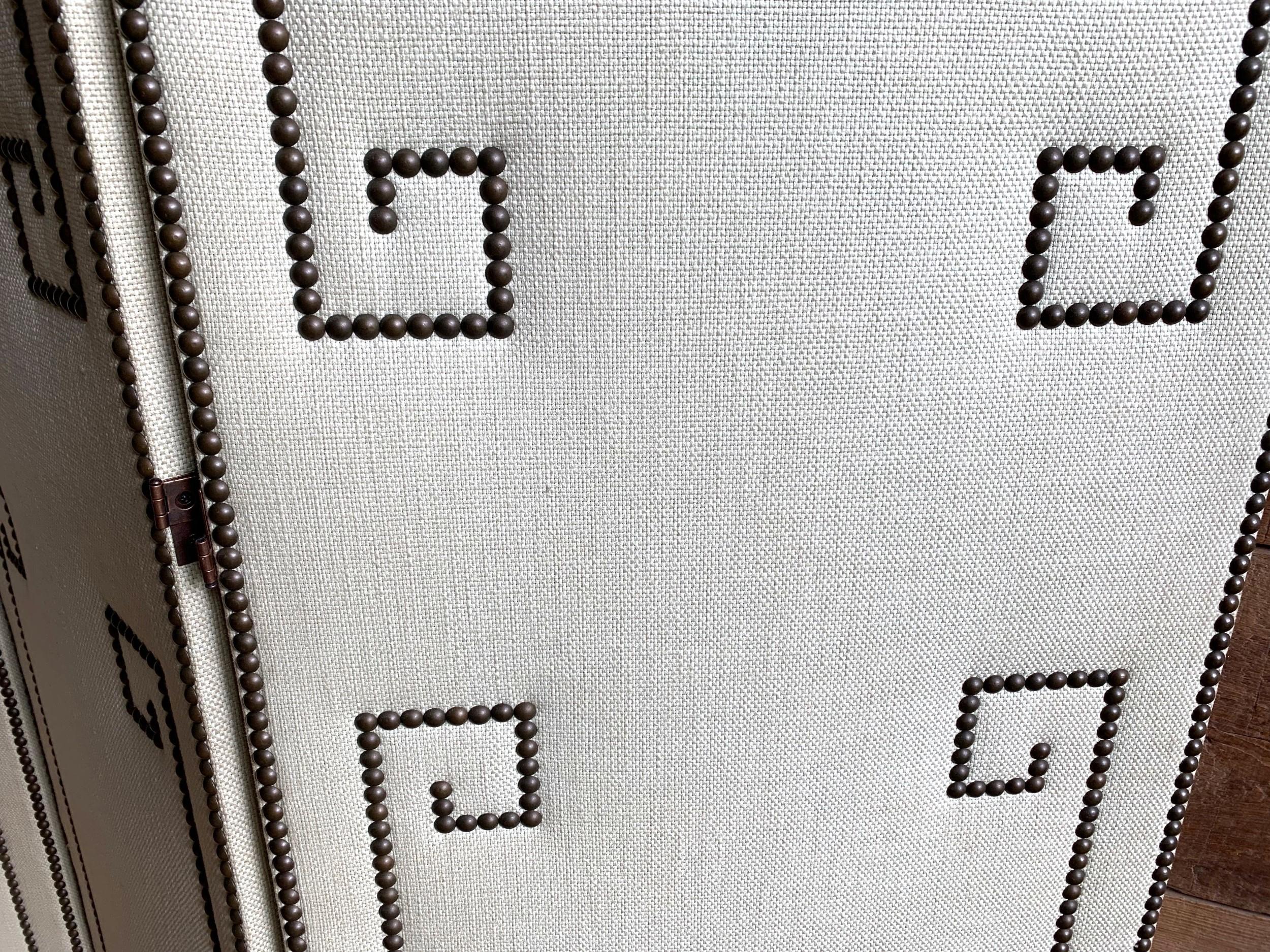Art Deco Style 4 Panel Linen Screen In Fair Condition For Sale In Doylestown, PA