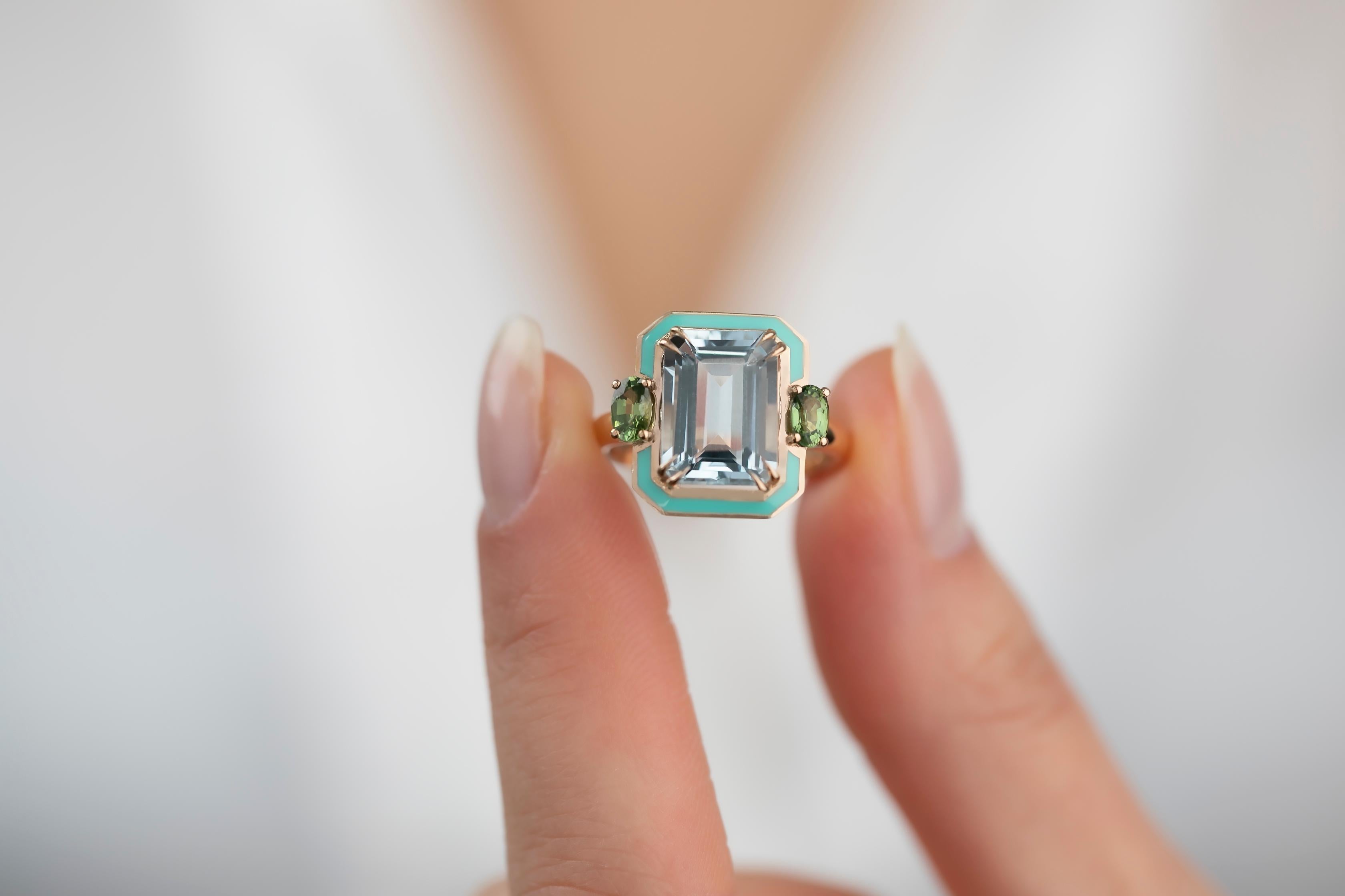 For Sale:  Art Deco Style 4.5 Ct. Aquamarine and Green Sapphire 14K Gold Cocktail Ring 3