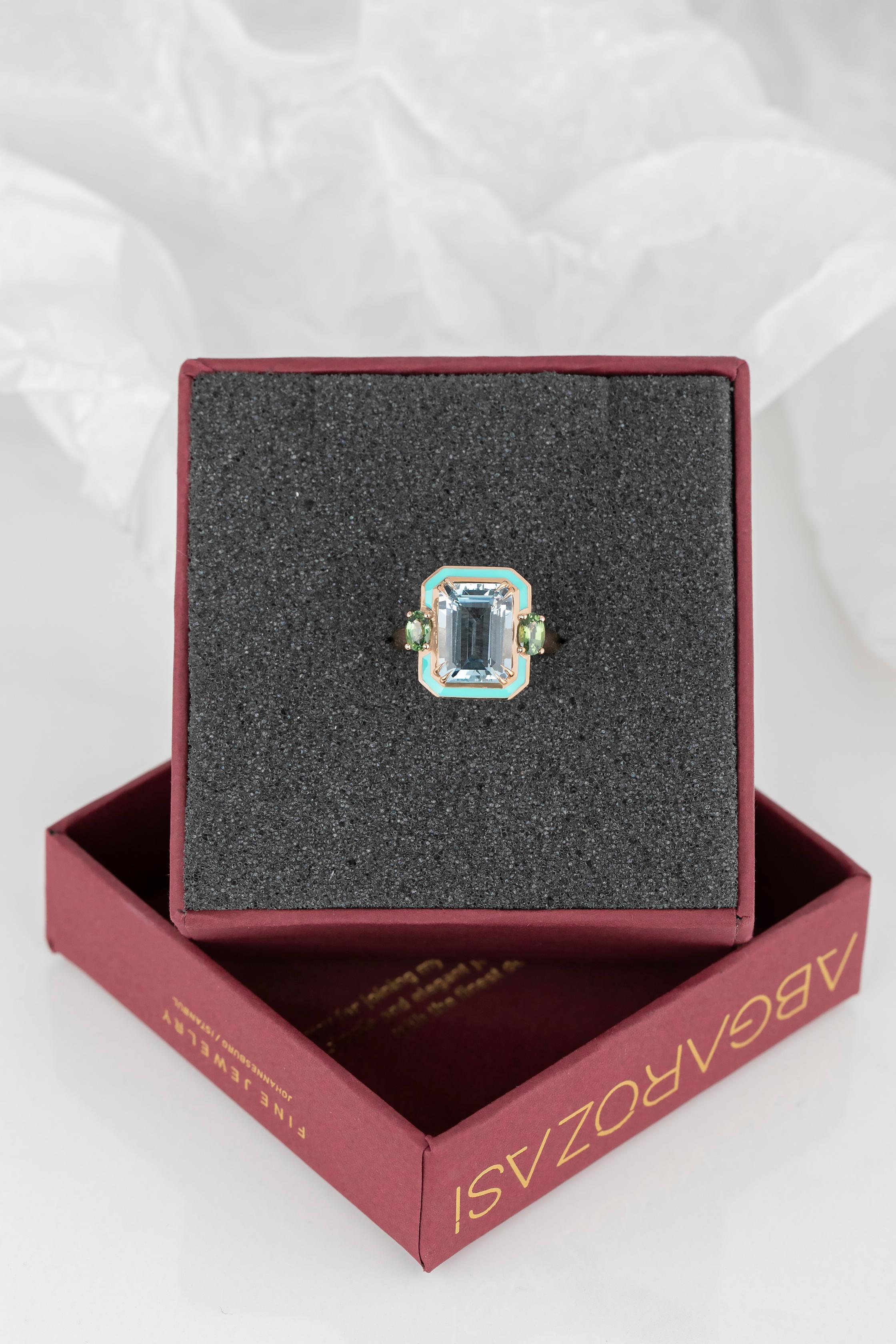 For Sale:  Art Deco Style 4.5 Ct. Aquamarine and Green Sapphire 14K Gold Cocktail Ring 9