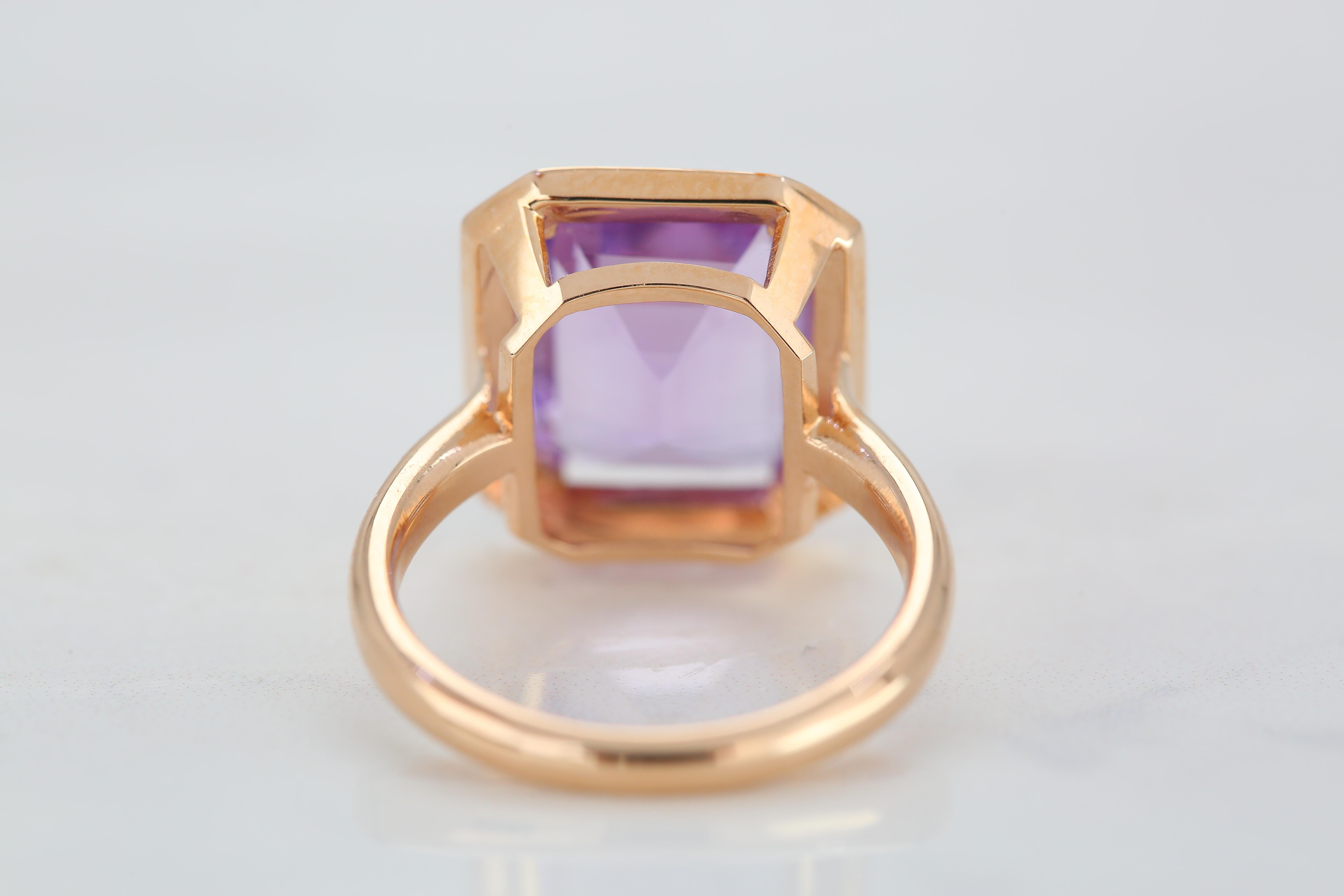 For Sale:  Art Deco Style 4.60 Ct Amethyst 14K Gold Cocktail Ring 8