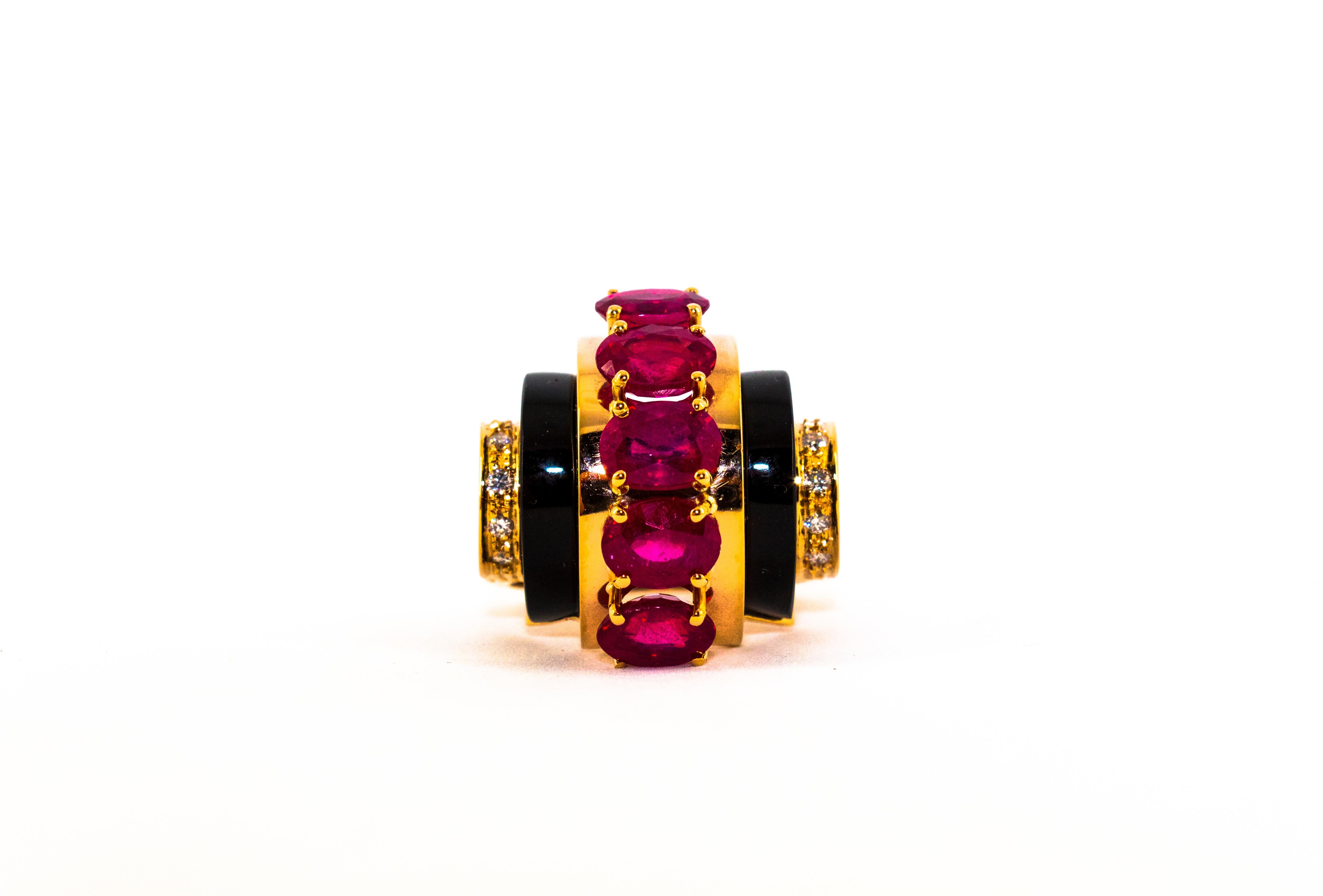 Art Deco Style 5.25 Carat White Diamond Ruby Onyx Yellow Gold Cocktail Ring For Sale 3