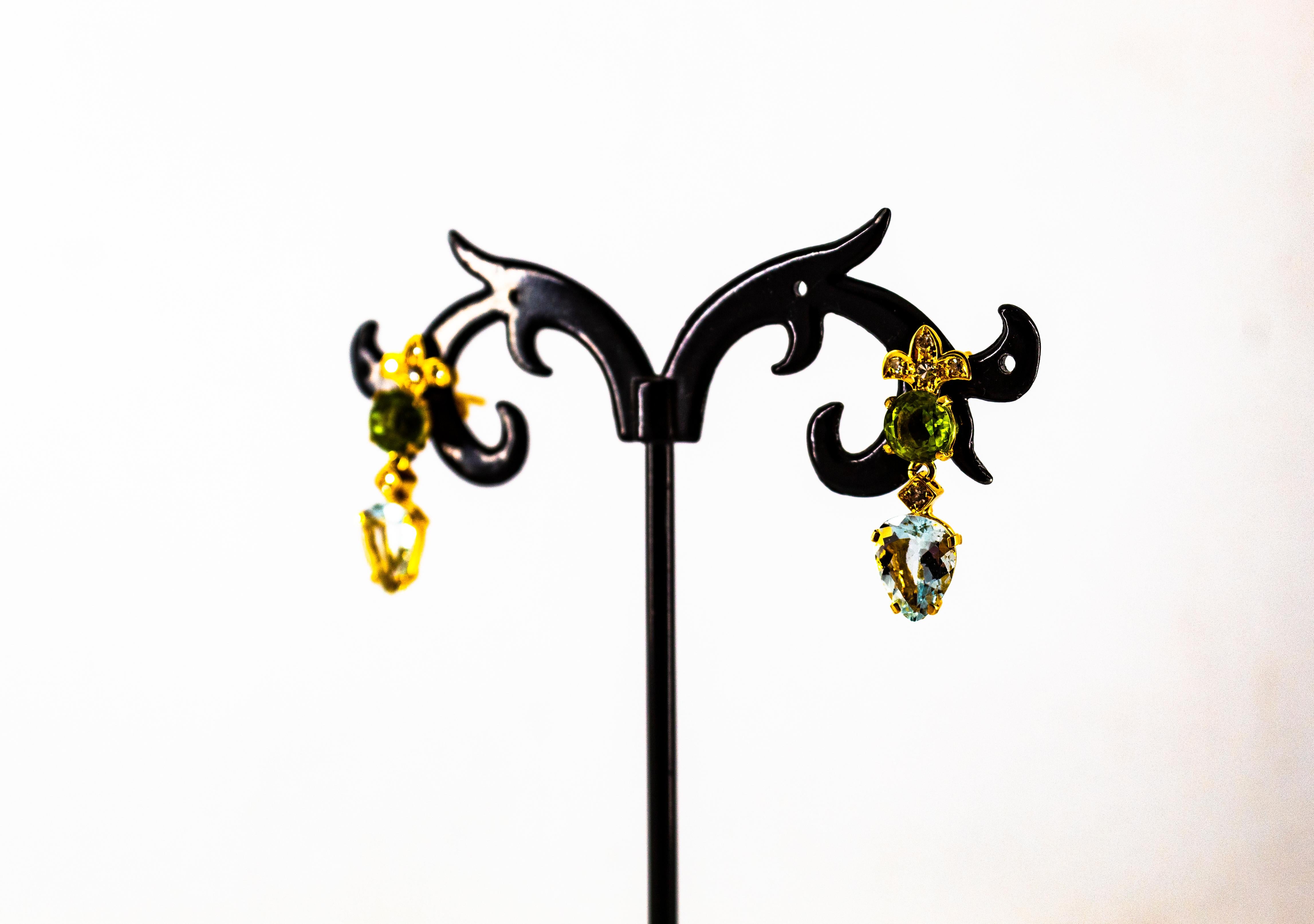 Boucles d'oreilles Art Déco en or jaune 5.65 carats diamant blanc péridot aigue-marine en vente 2