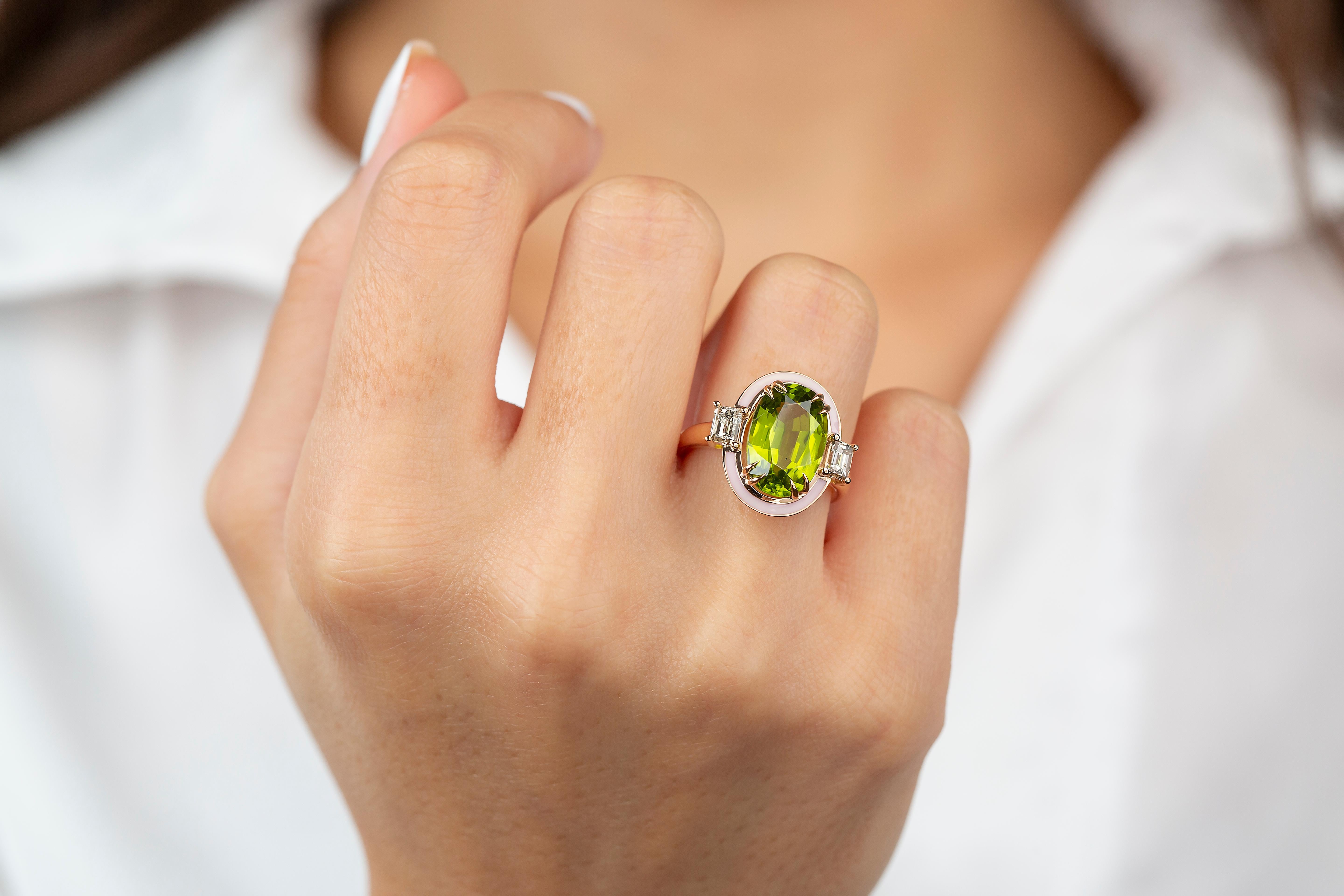 For Sale:  Art Deco Style 6.71 Ct Peridot and Diamond 14K Gold Cocktail Ring 3