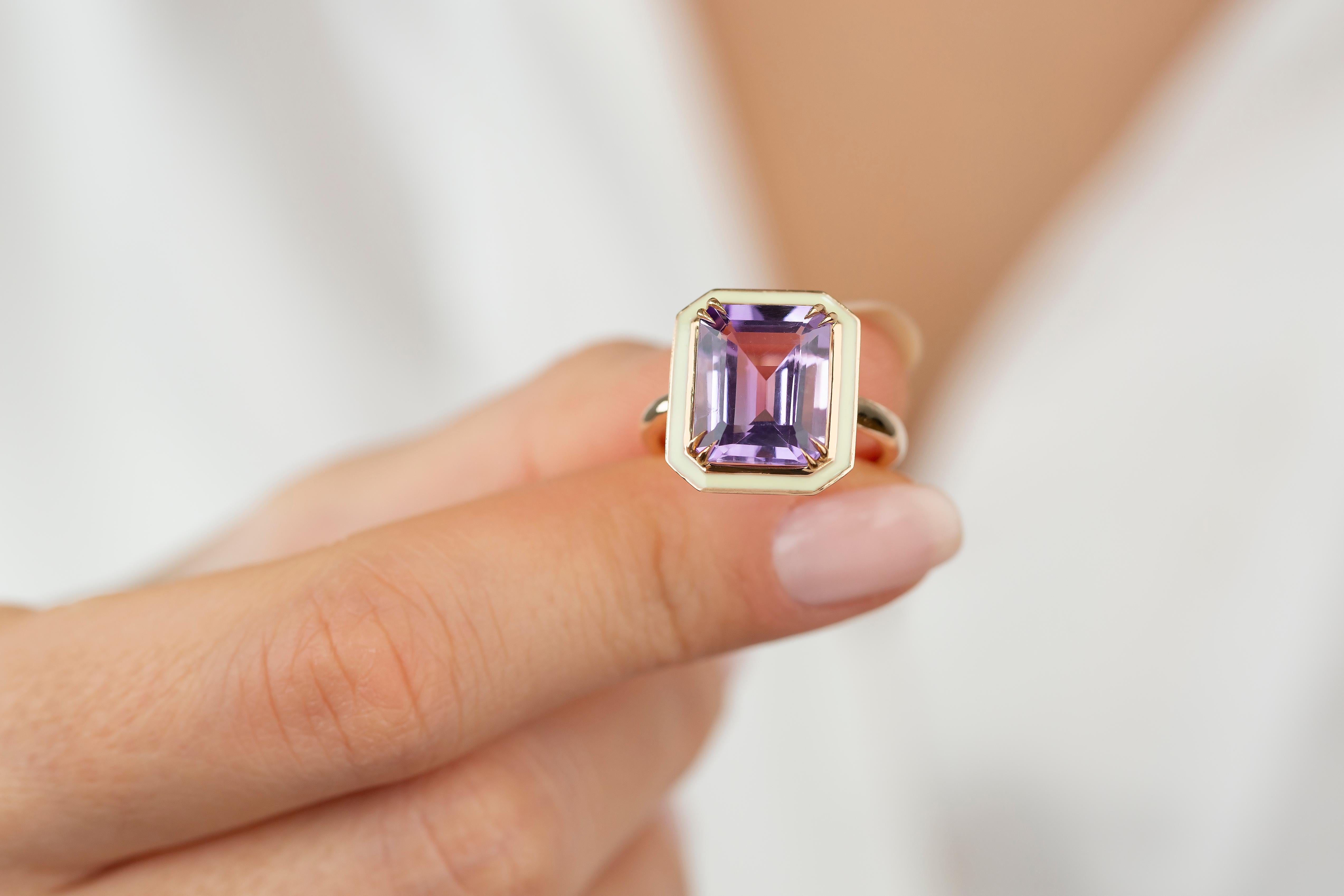 For Sale:  Art Deco Style 6.80 Ct. Amethyst 14K Gold Cocktail Ring 4
