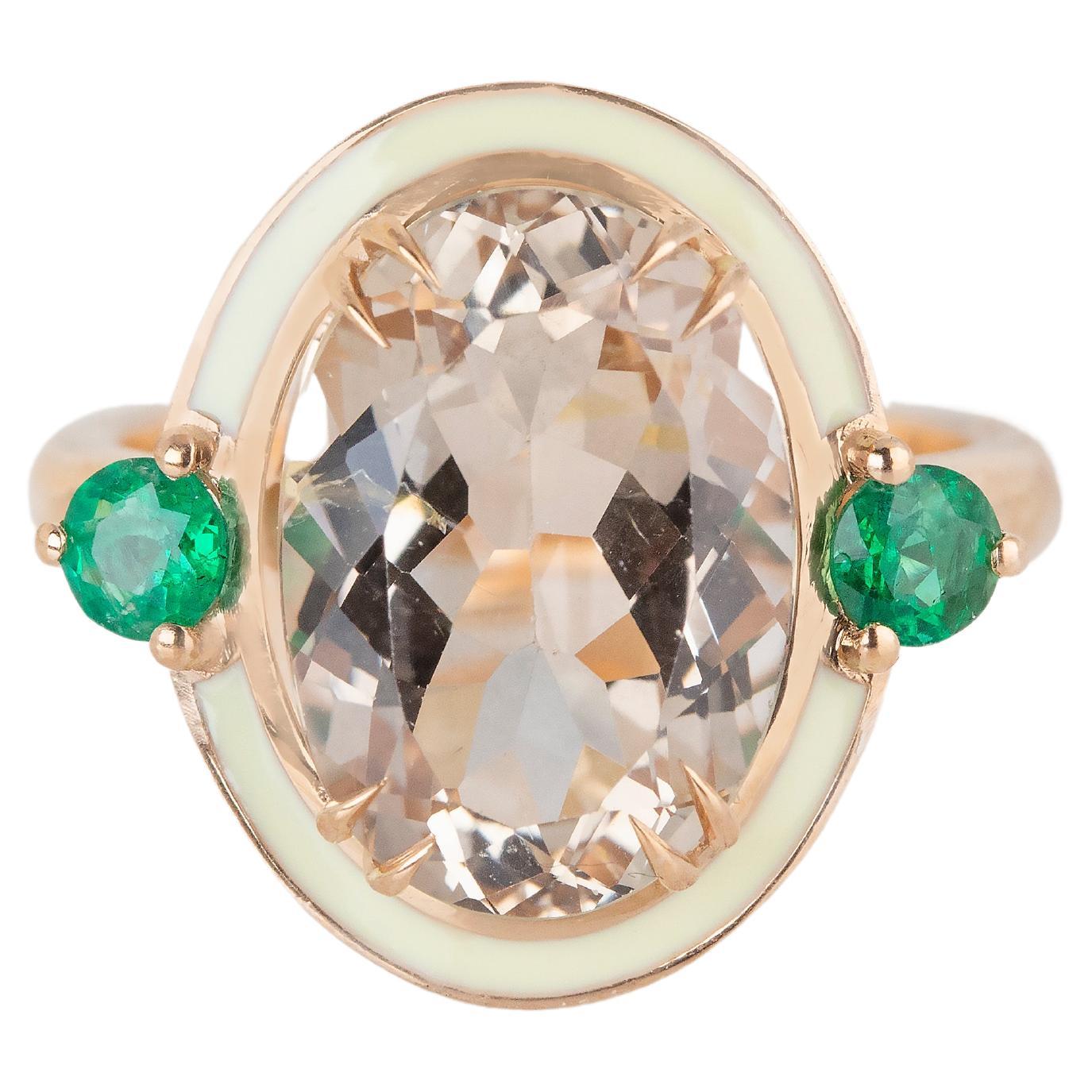 Style Art Déco 6.93 Ct. Bague cocktail en or 14K, topaze et émeraude