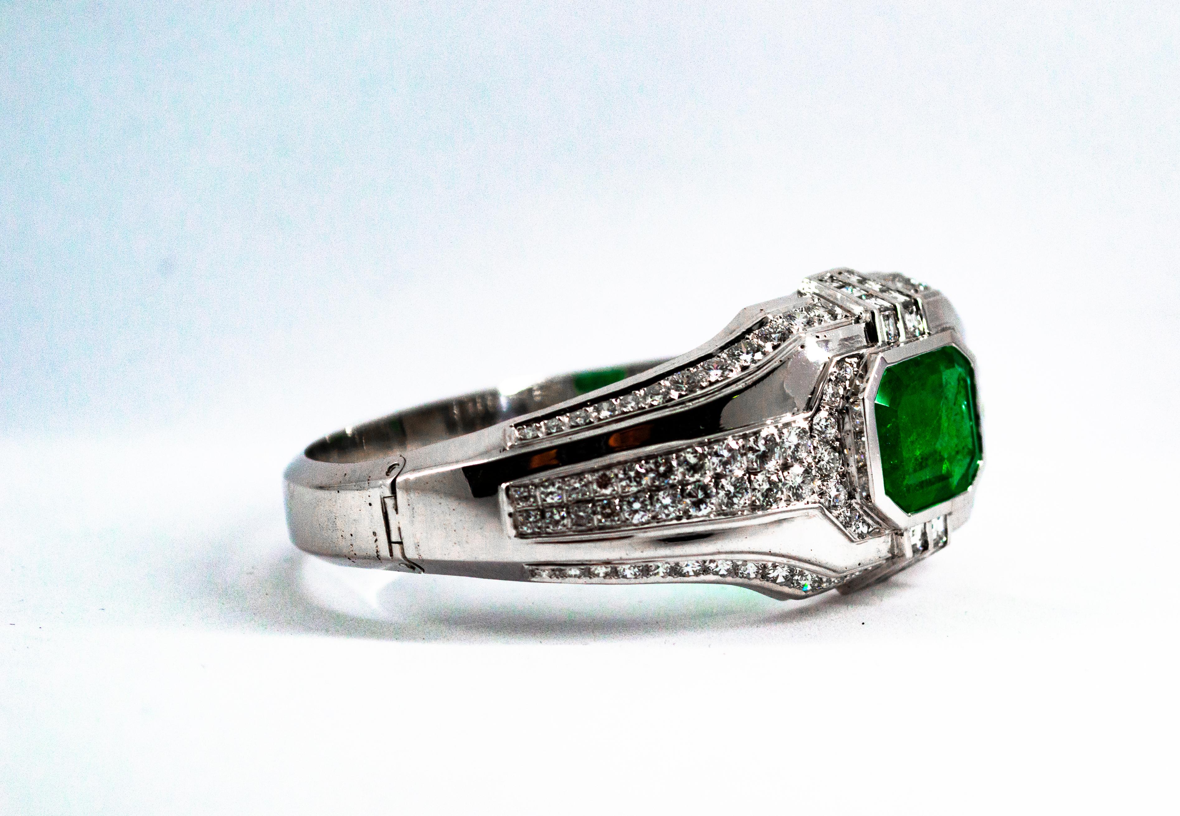 Art Deco Style 7.10 Carat Emerald 7.40 Carat White Diamond White Gold Bracelet In New Condition In Naples, IT