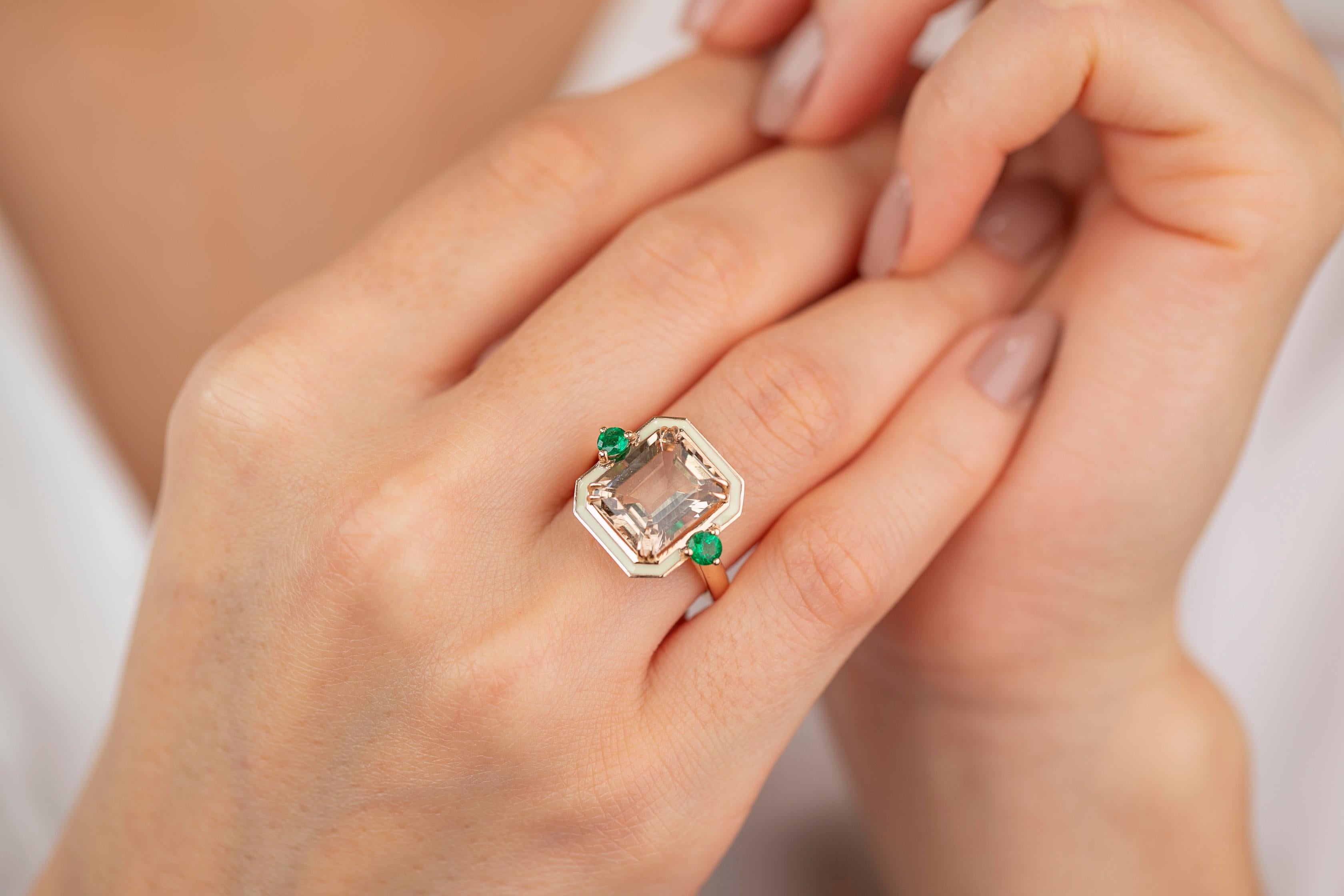 For Sale:  Art Deco Style 7.10 Ct Topaz and Zambian Emerald 14K Gold Cocktail Ring 5