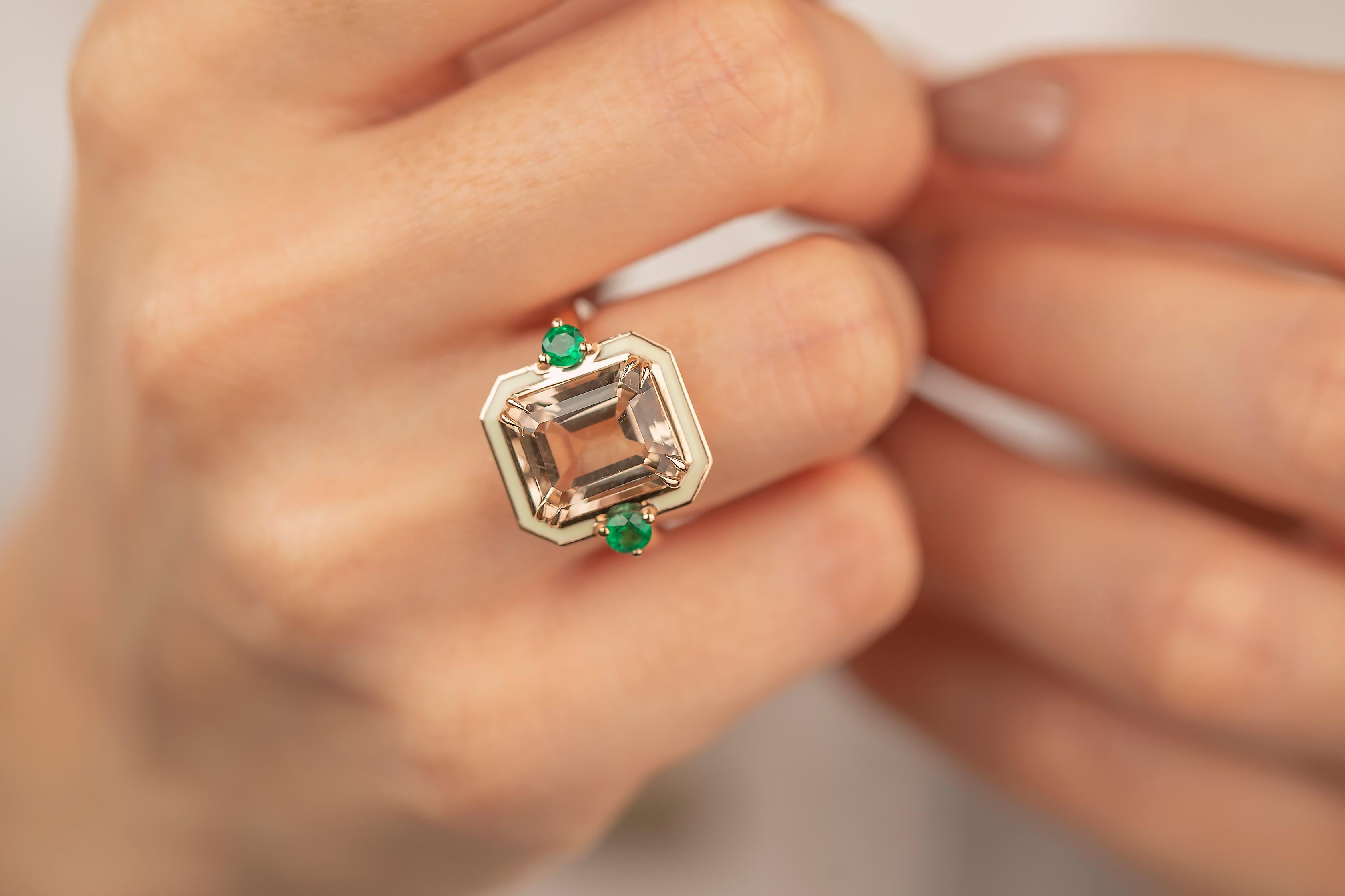 For Sale:  Art Deco Style 7.10 Ct Topaz and Zambian Emerald 14K Gold Cocktail Ring 8