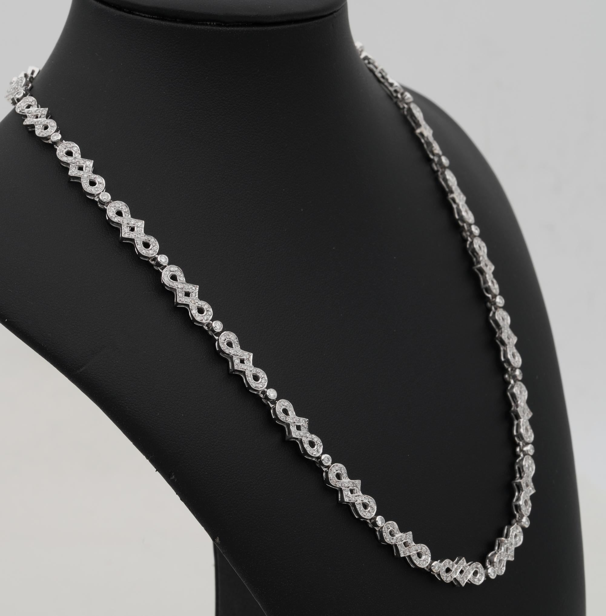 Art Deco Style 7.90 Ct Diamond 18 Kt Necklace In Good Condition For Sale In Napoli, IT