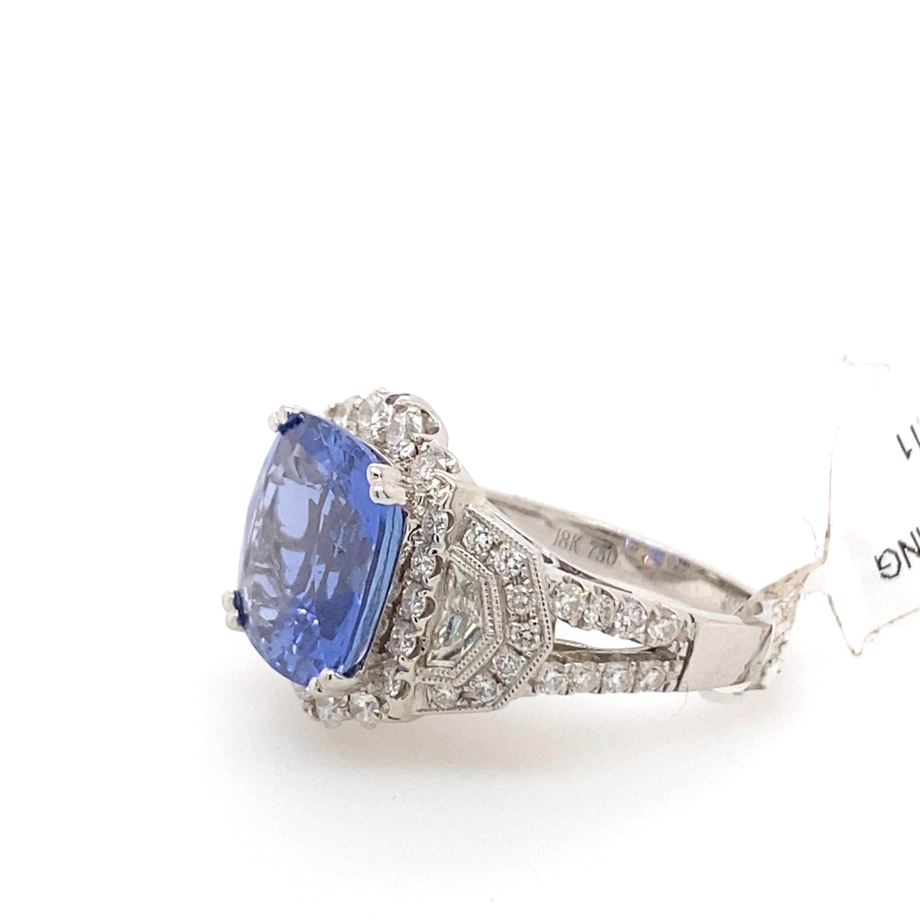 Art Deco Style 8.13 Carat Sapphire with Diamond Ring 18 Karat White Gold In New Condition For Sale In BEVERLY HILLS, CA