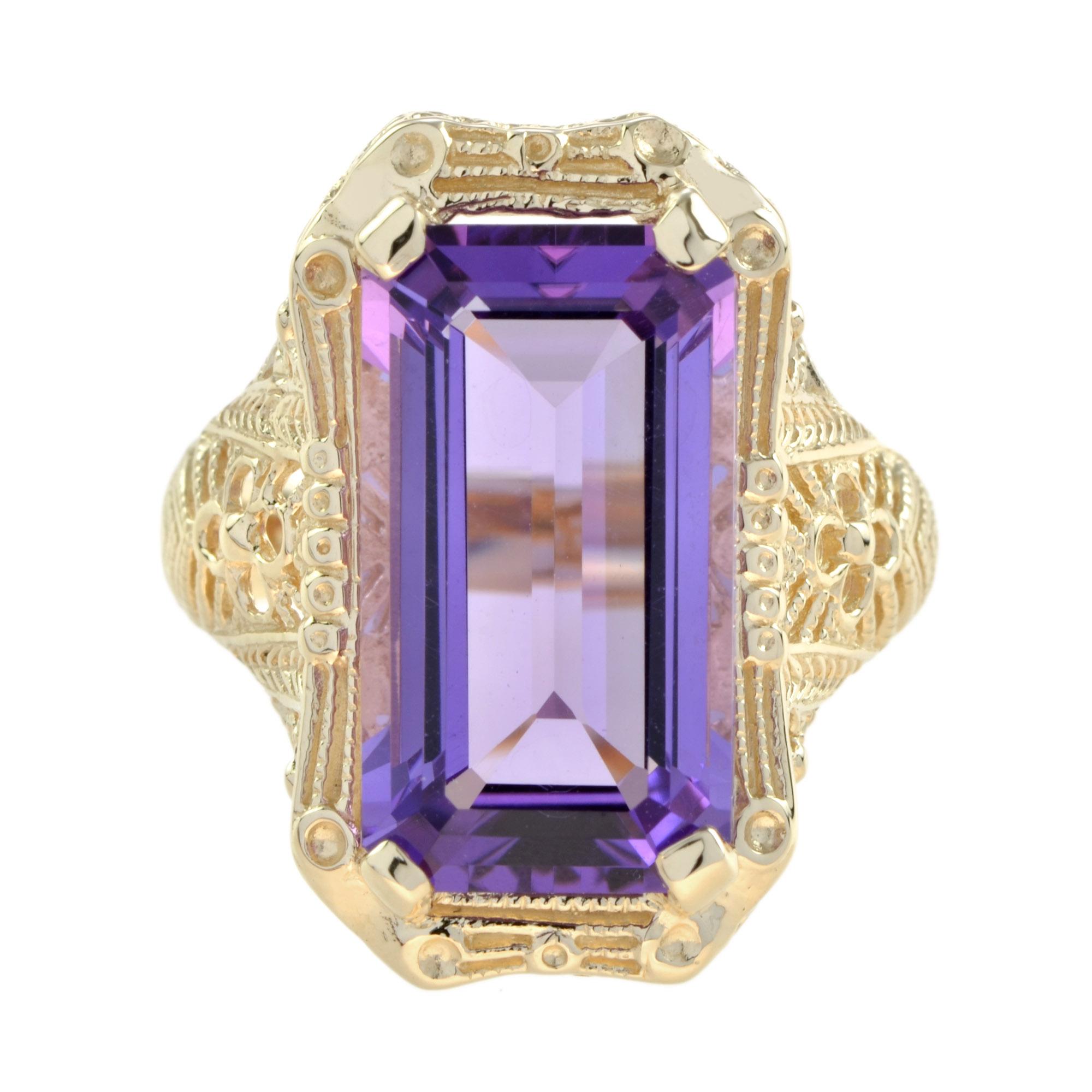 A sensational vintage look with a 9.00 carat amethyst the practically sings out loud in this filigree ring setting. Flowers and leaves adorn a weave of yellow gold in this lacy and airy setting. 

Ring Information
Style: Art Deco Filigree
Metal: 9K