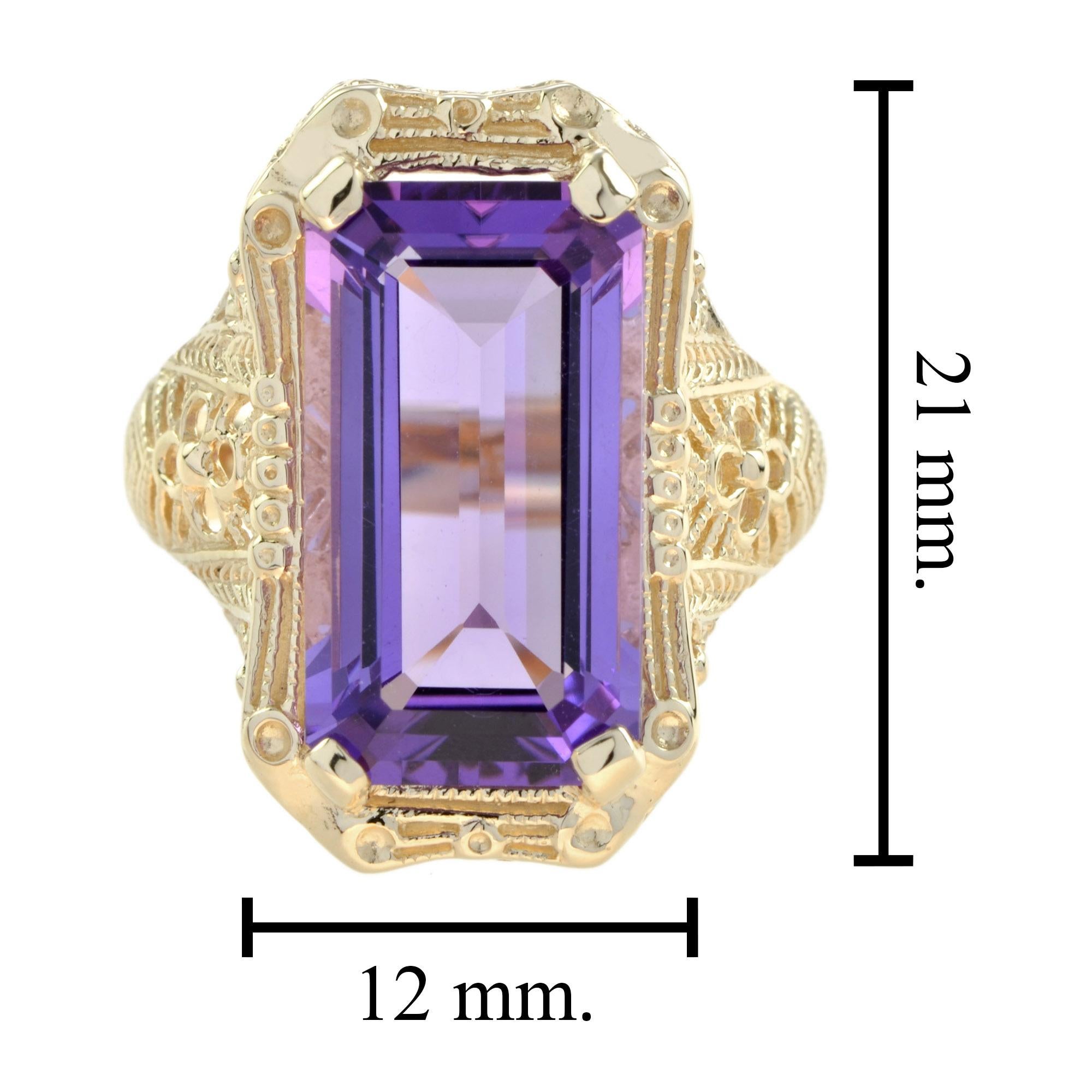 Art Deco Style 9 Carats Emerald Cut Amethyst Filigree Ring in 9K Yellow Gold 2