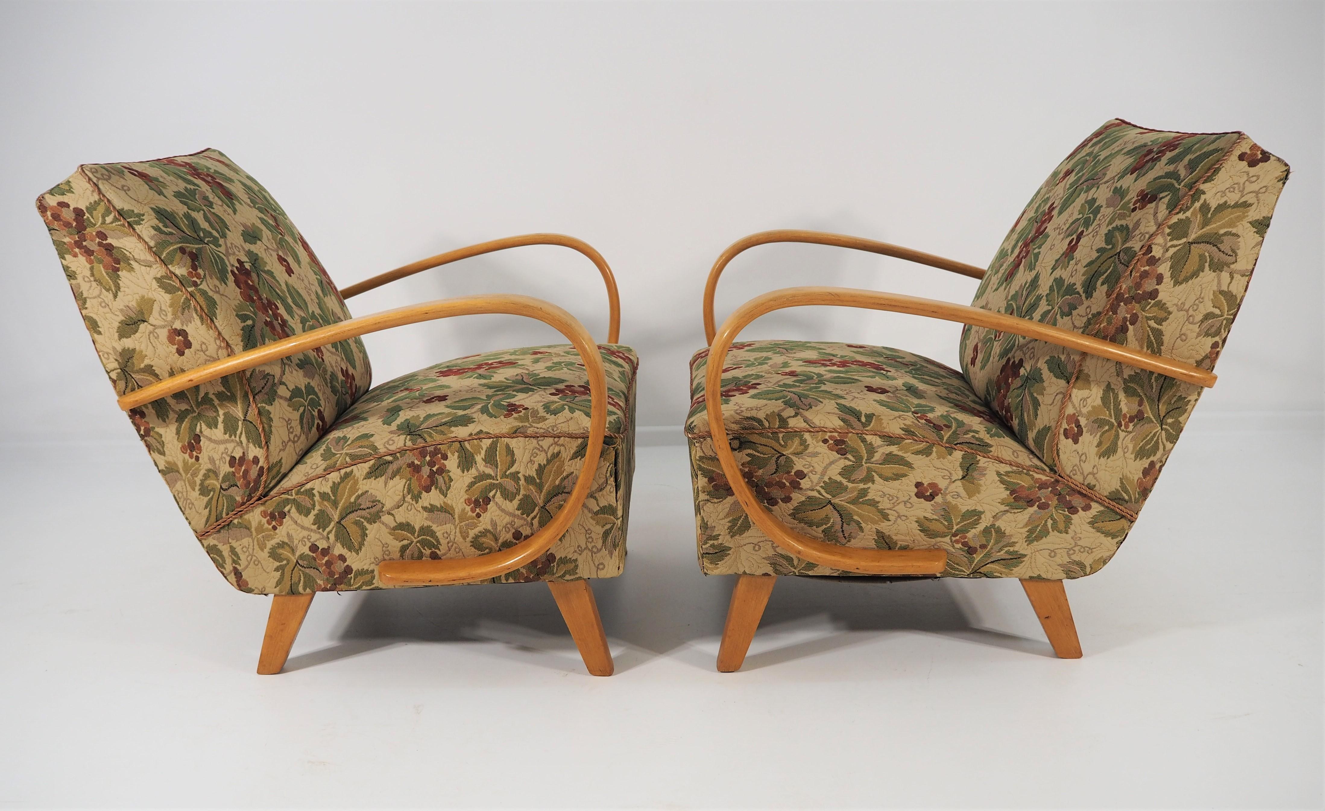 Beech Art Deco Style Armchairs by Jindřich Halabala, circa 1950s, Set of 2 For Sale