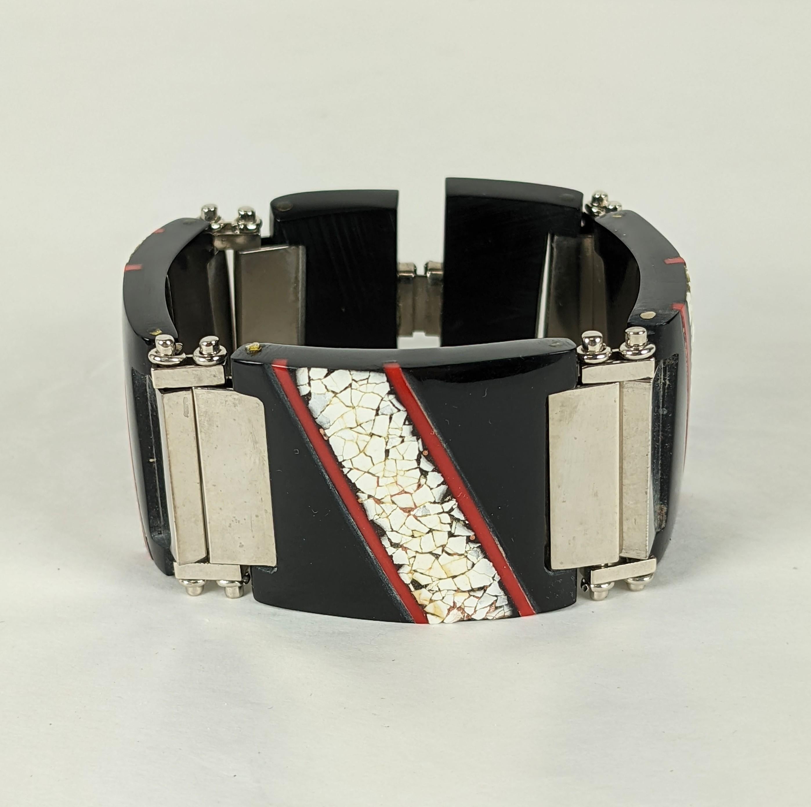 Femenino o masculino Pulsera de baquelita y laca de cáscara de huevo estilo Art Déco en venta