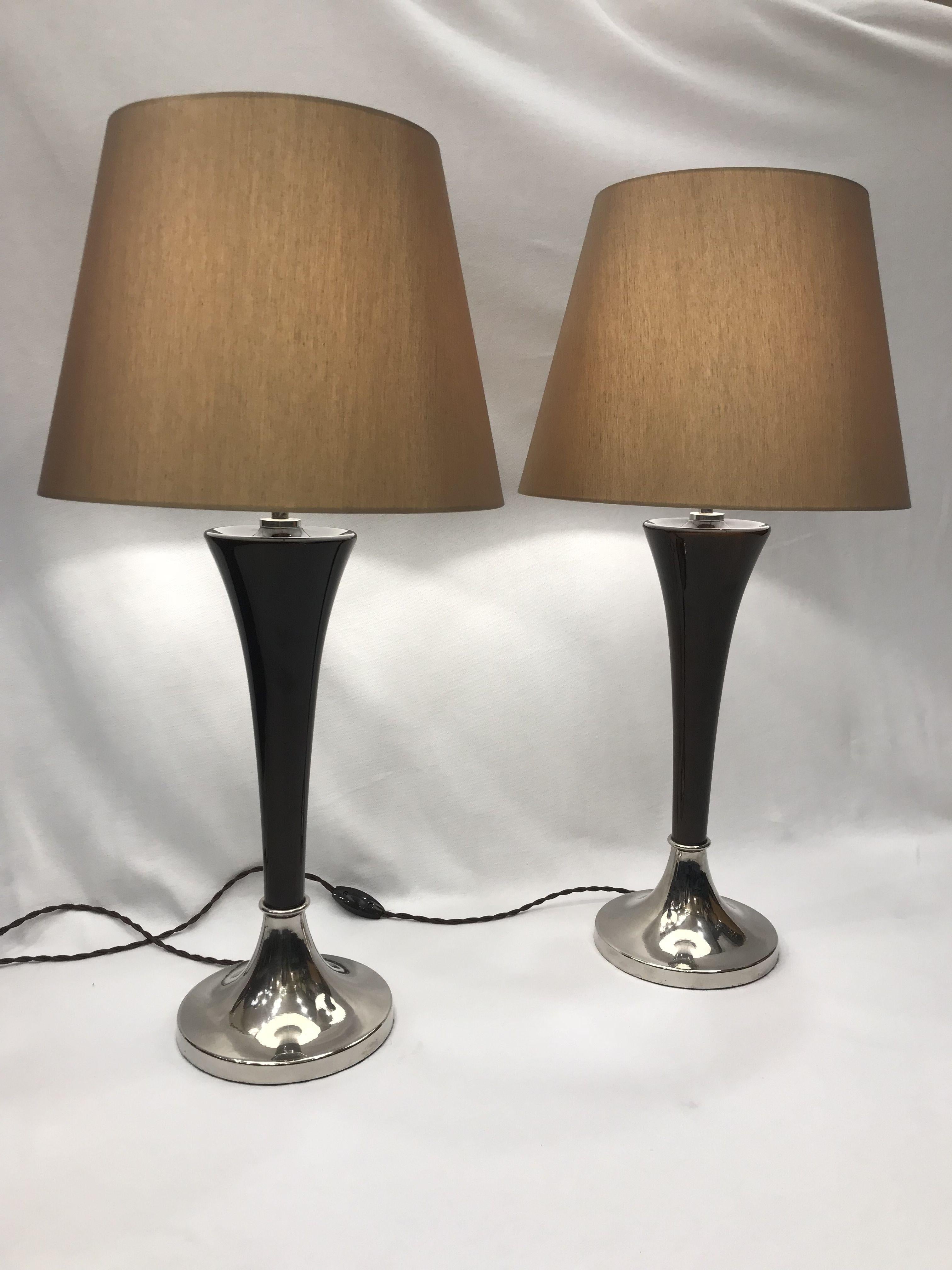 Amazing table lamps in Art Deco style with elegant colorized, lacquered solid beech-wood body and nickel-plated metal base. There were made in Hungary. Lamps are newly rewired and have new shades. Shades are available in different colors, black or