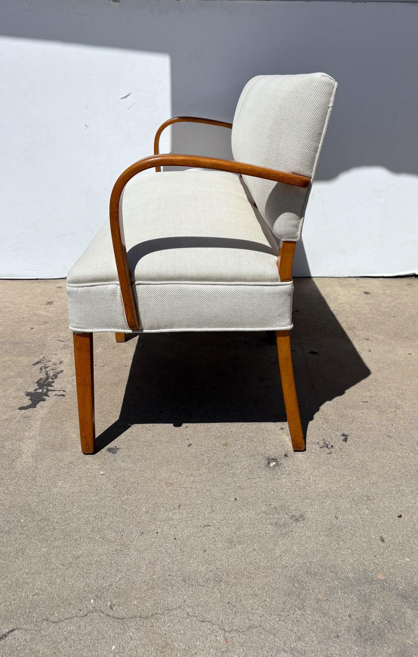 Art Deco Stil Bank (Mitte des 20. Jahrhunderts) im Angebot