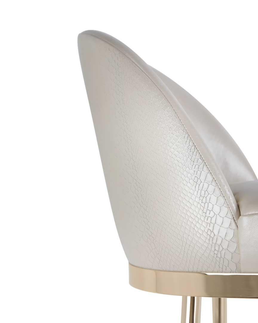 Tabouret de bar sur mesure de style Art déco en laiton plaqué or avec dossier complet en vente 1