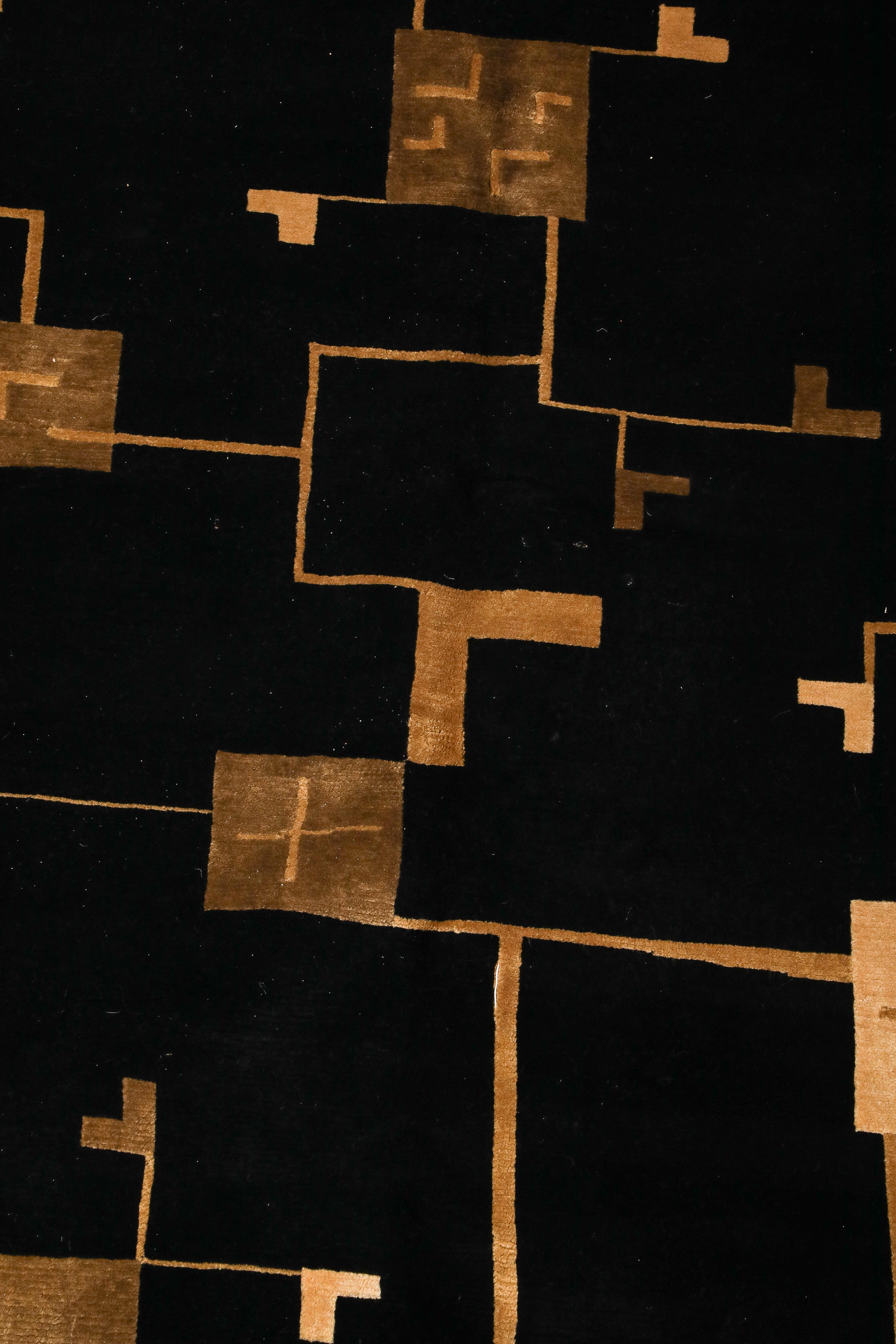Art Deco Style Black and Gold Hand Woven Wool Rug circa 2000 For Sale 2