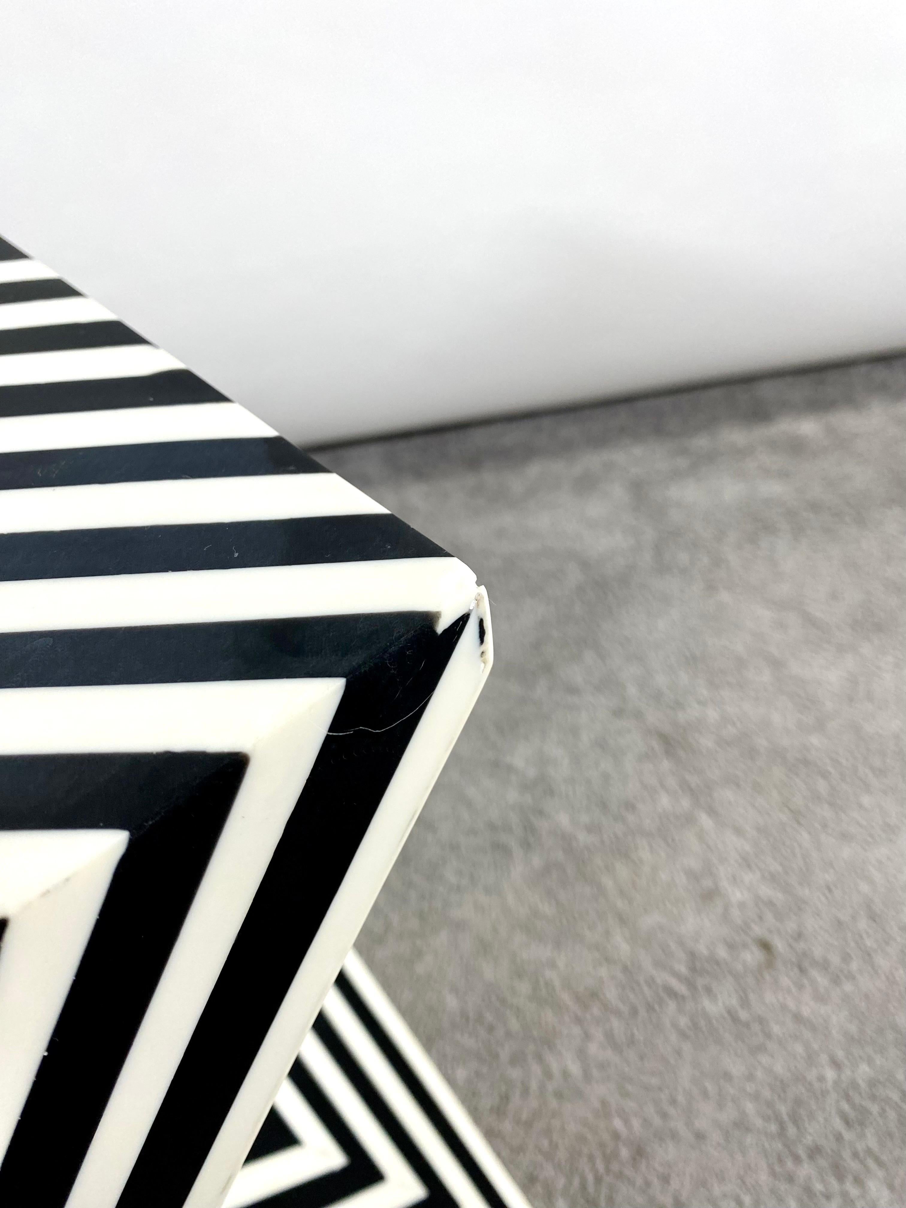 Art Deco Style Black and White Resin Sculptural Side, End Table or Stool 9