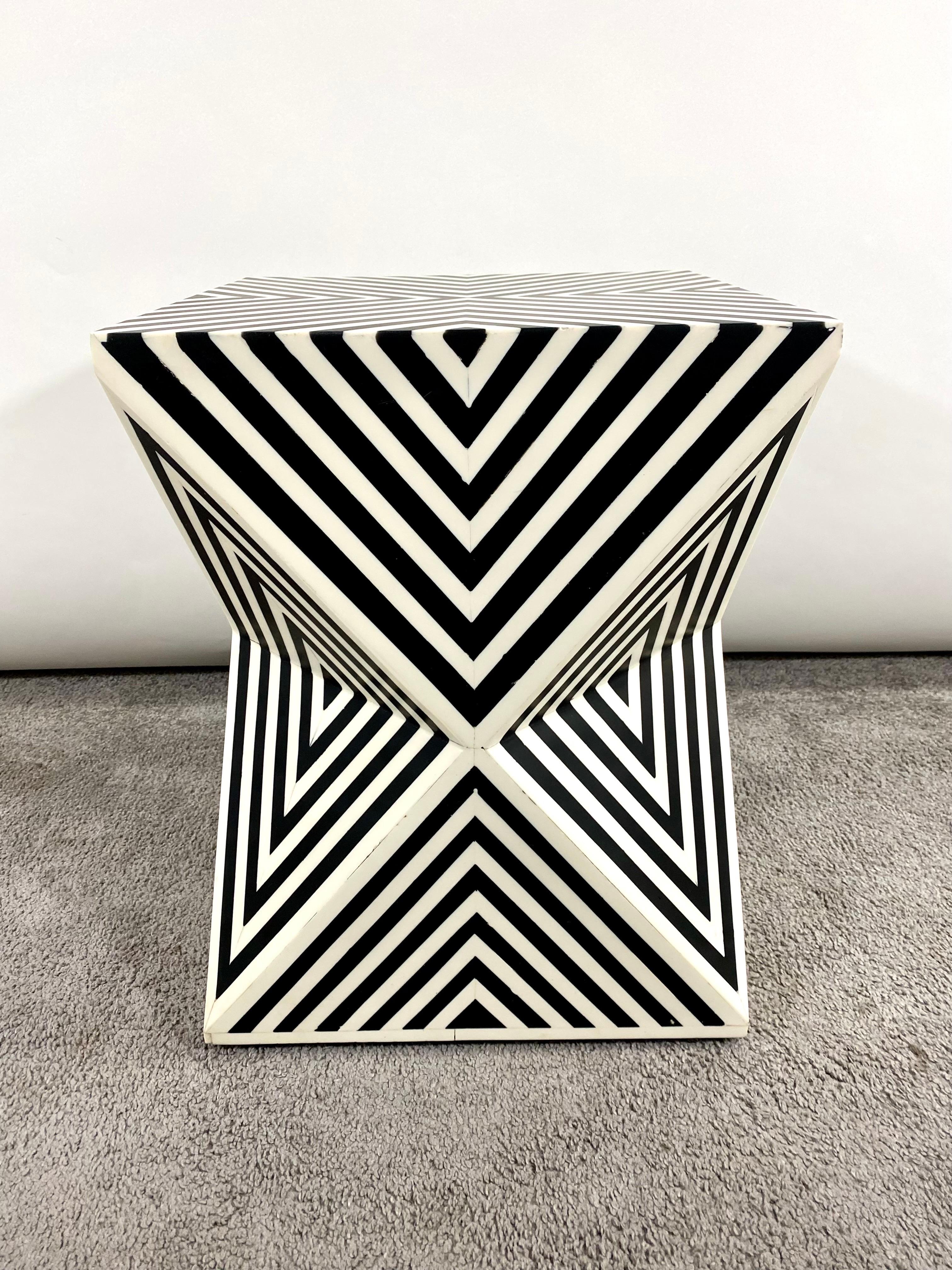Late 20th Century Art Deco Style Black and White Resin Sculptural Side, End Table or Stool