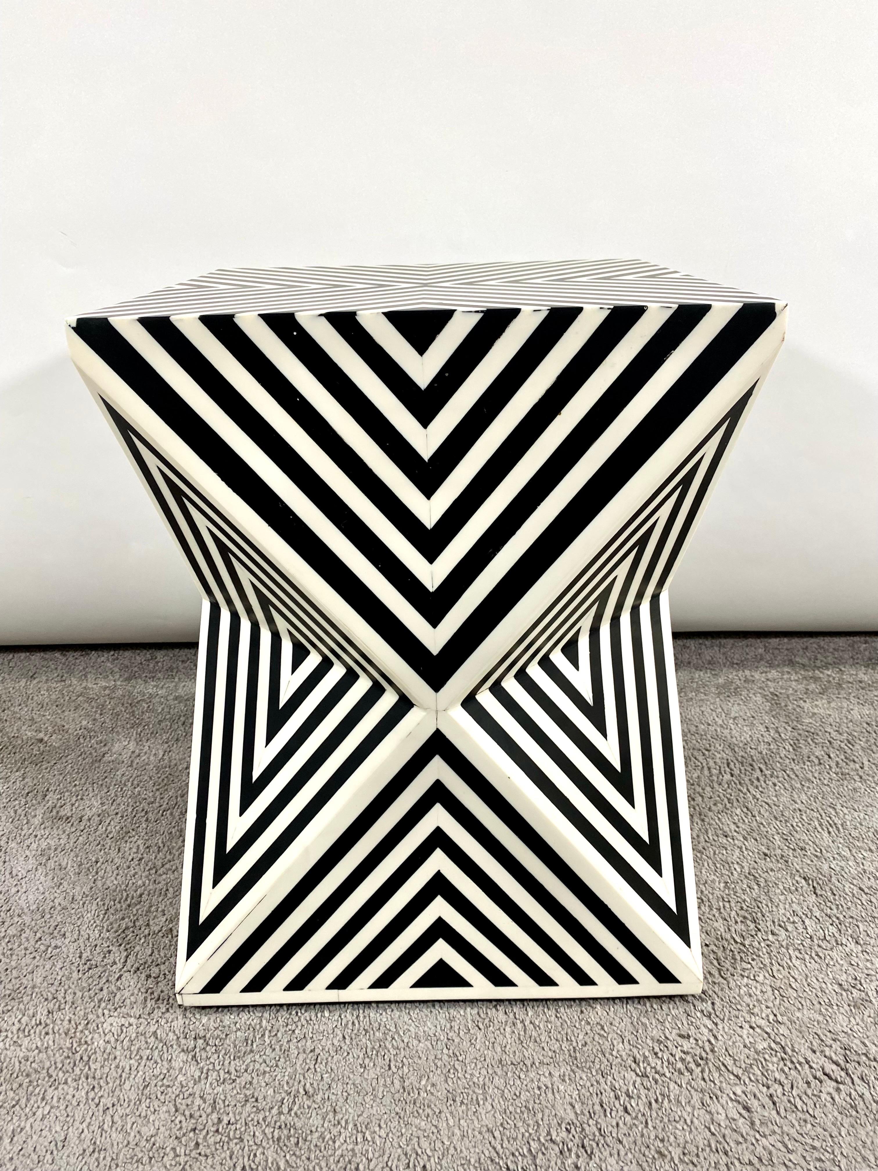 Art Deco Style Black and White Resin Sculptural Side, End Table or Stool 1