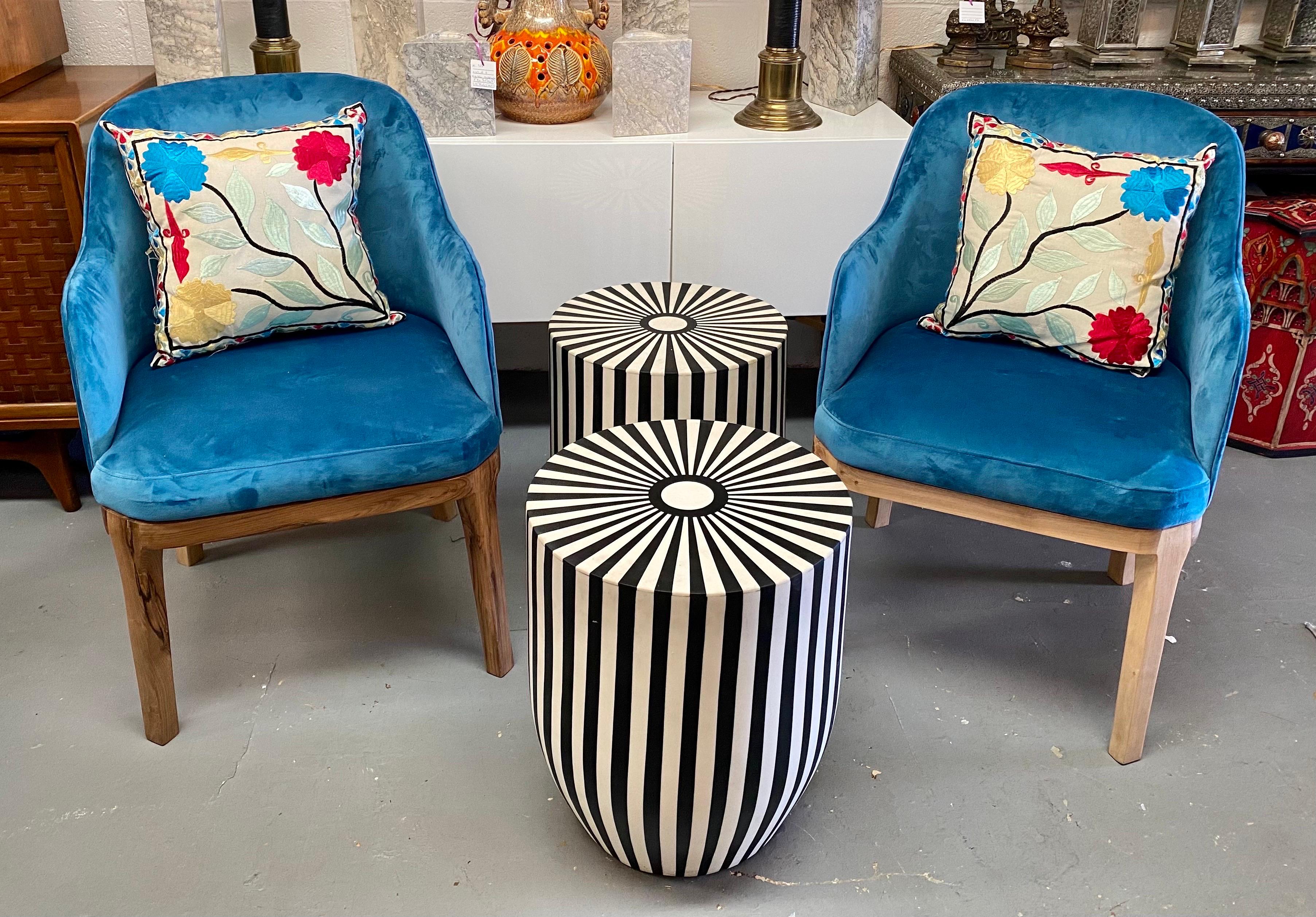 Art Deco Style Black and White Resin Side, End Table or Stool, a Pair In Good Condition For Sale In Plainview, NY