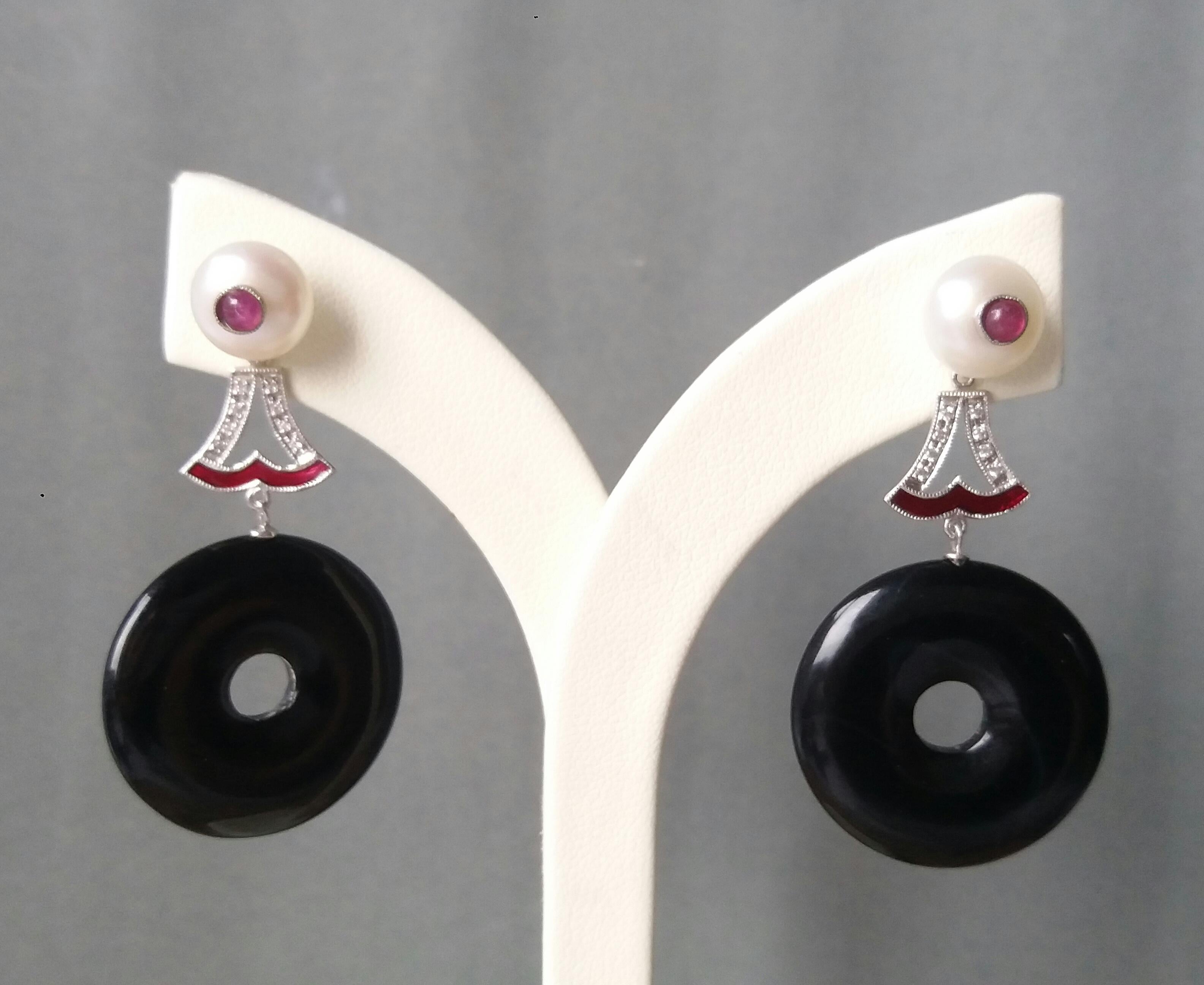 Ohrringe im Art-Déco-Stil mit schwarzem Onyx, Perle, Rubin, Gold, Emaille und Diamanten im Angebot 1