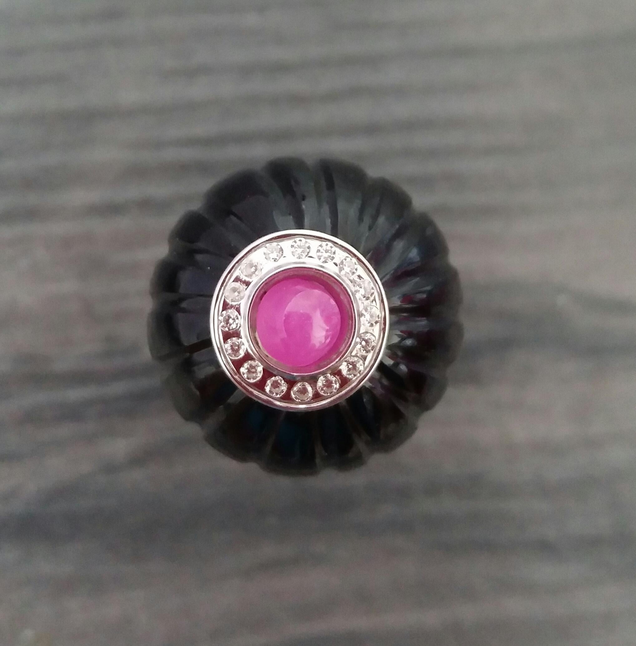 For Sale:  Art Deco Style Black Onyx Carved Ball Ruby 14k White Gold Diamonds Cocktail Ring 4